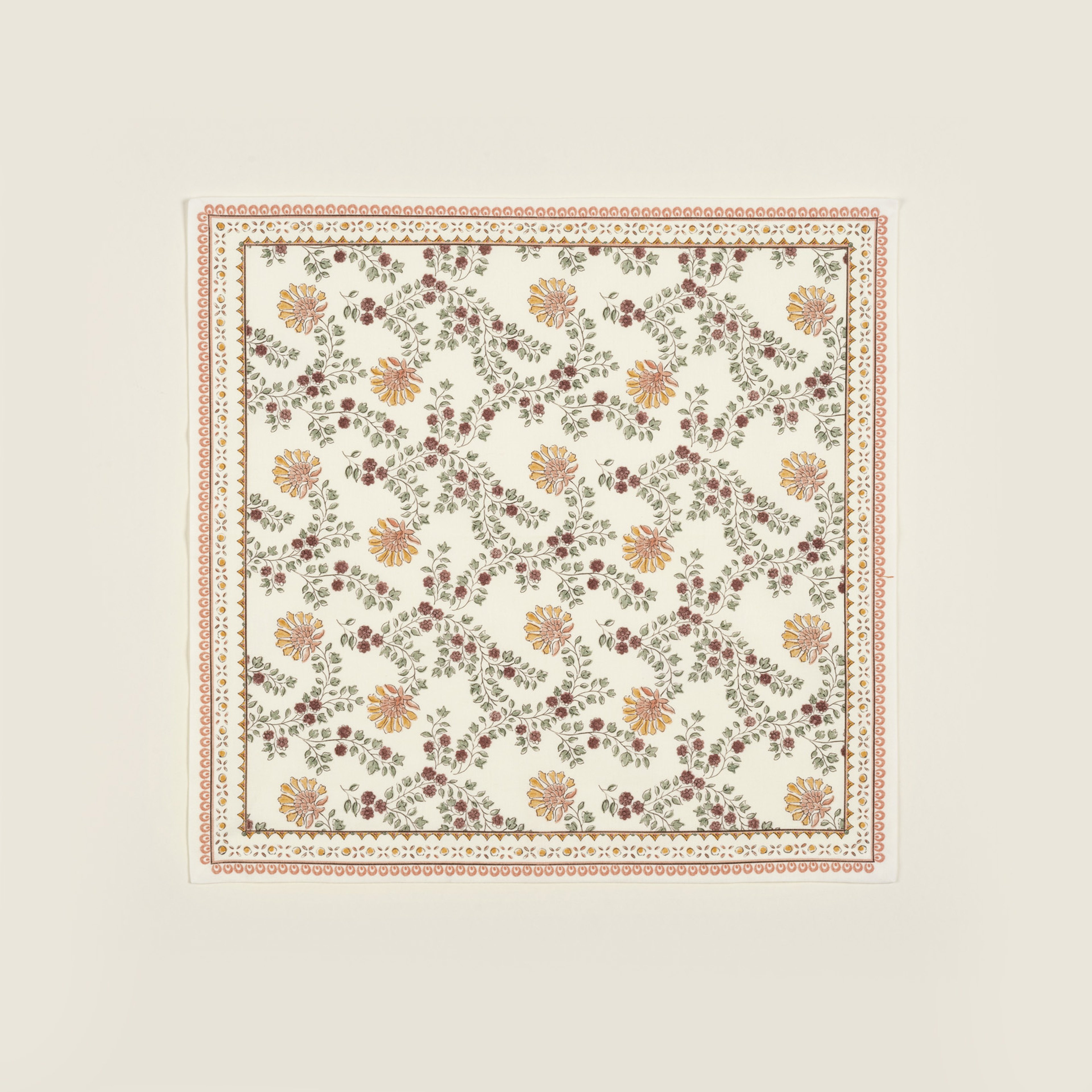 Nilüfer Baskılı Pamuk %100 Pamuk Peçete 45x45 Cm Renkli