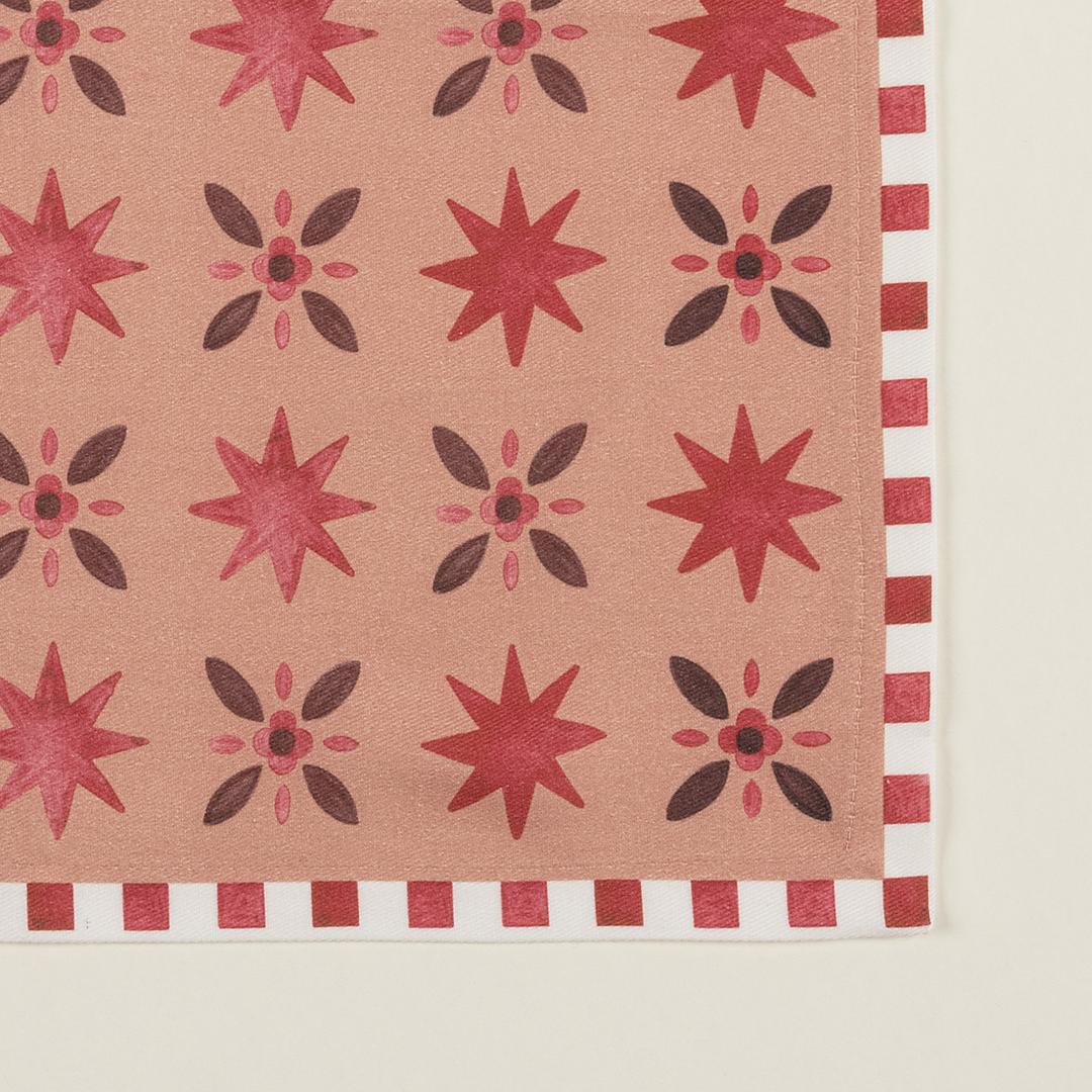 Nilüfer Overloklu Baskılı Pamuk %100 Pamuk Peçete 45x45 Cm Bordo