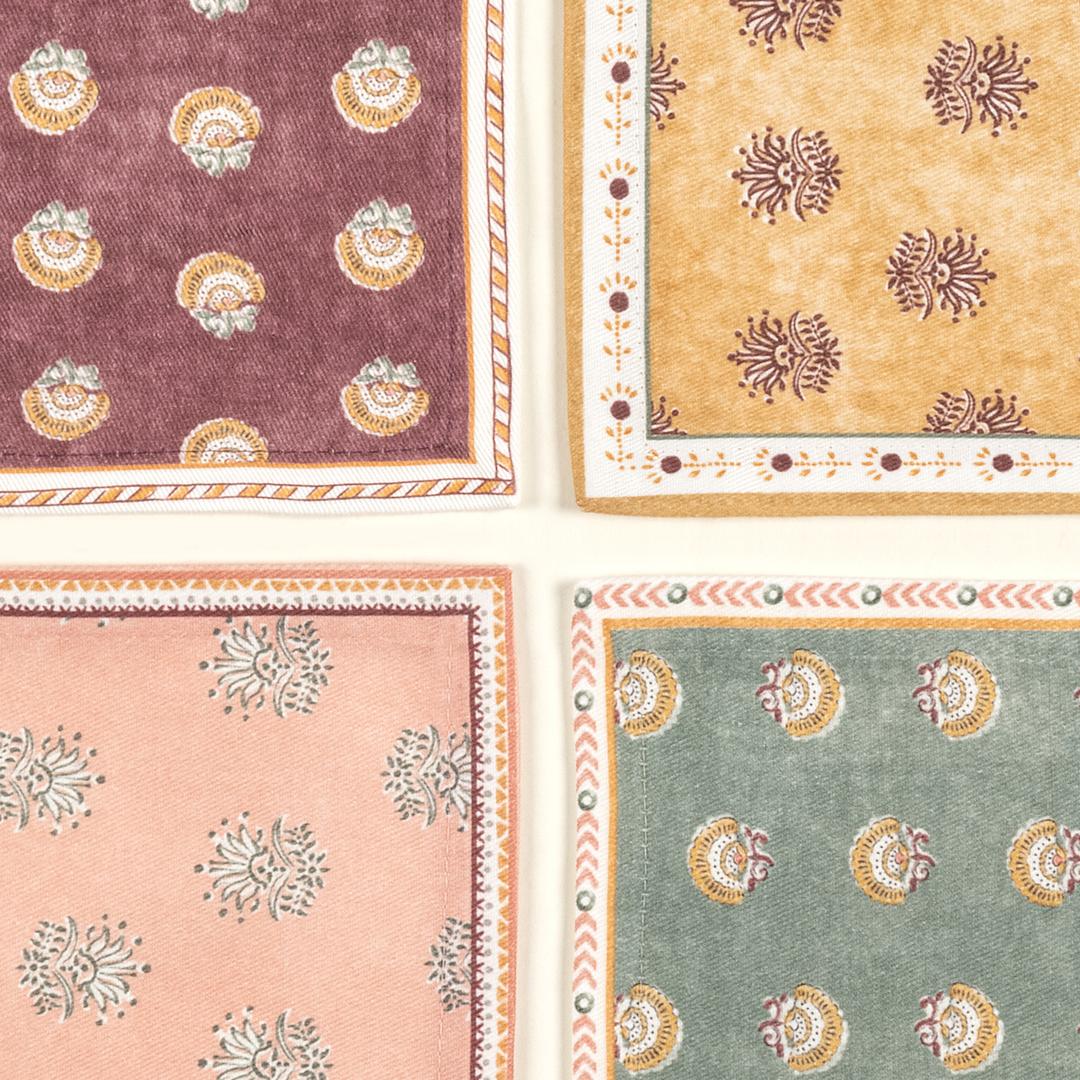 Nilüfer Baskılı Pamuk %100 Pamuk Peçete 25x25 Cm Renkli