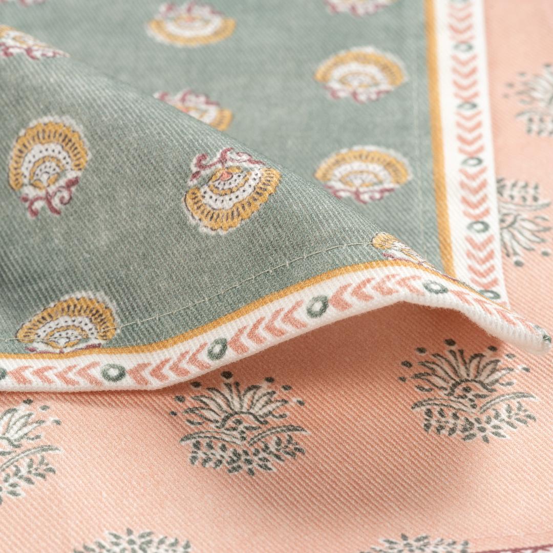 Nilüfer Baskılı Pamuk %100 Pamuk Peçete 25x25 Cm Renkli