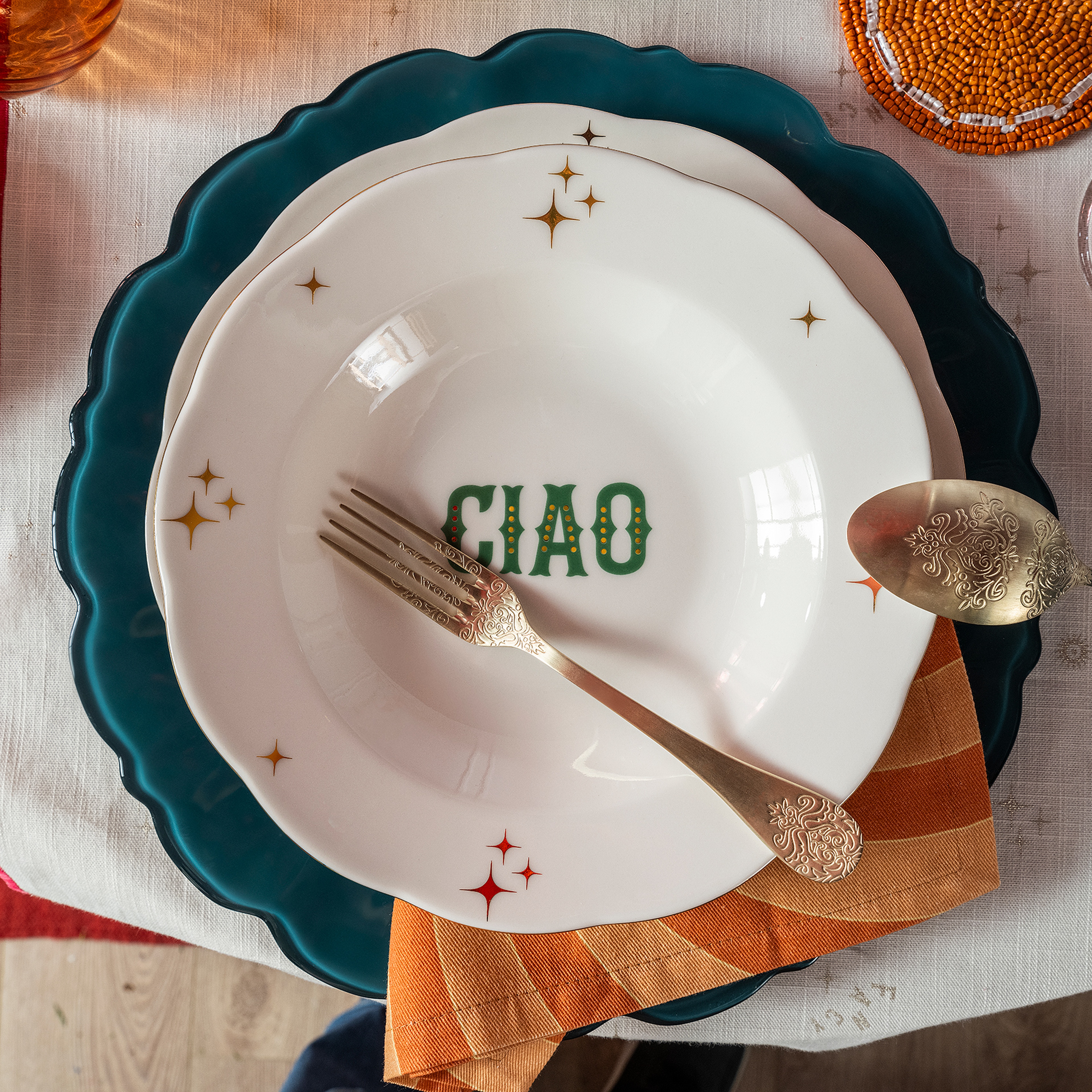 Emet Porselen Çukur Tabak 23x23x4.5 Cm Yeşil