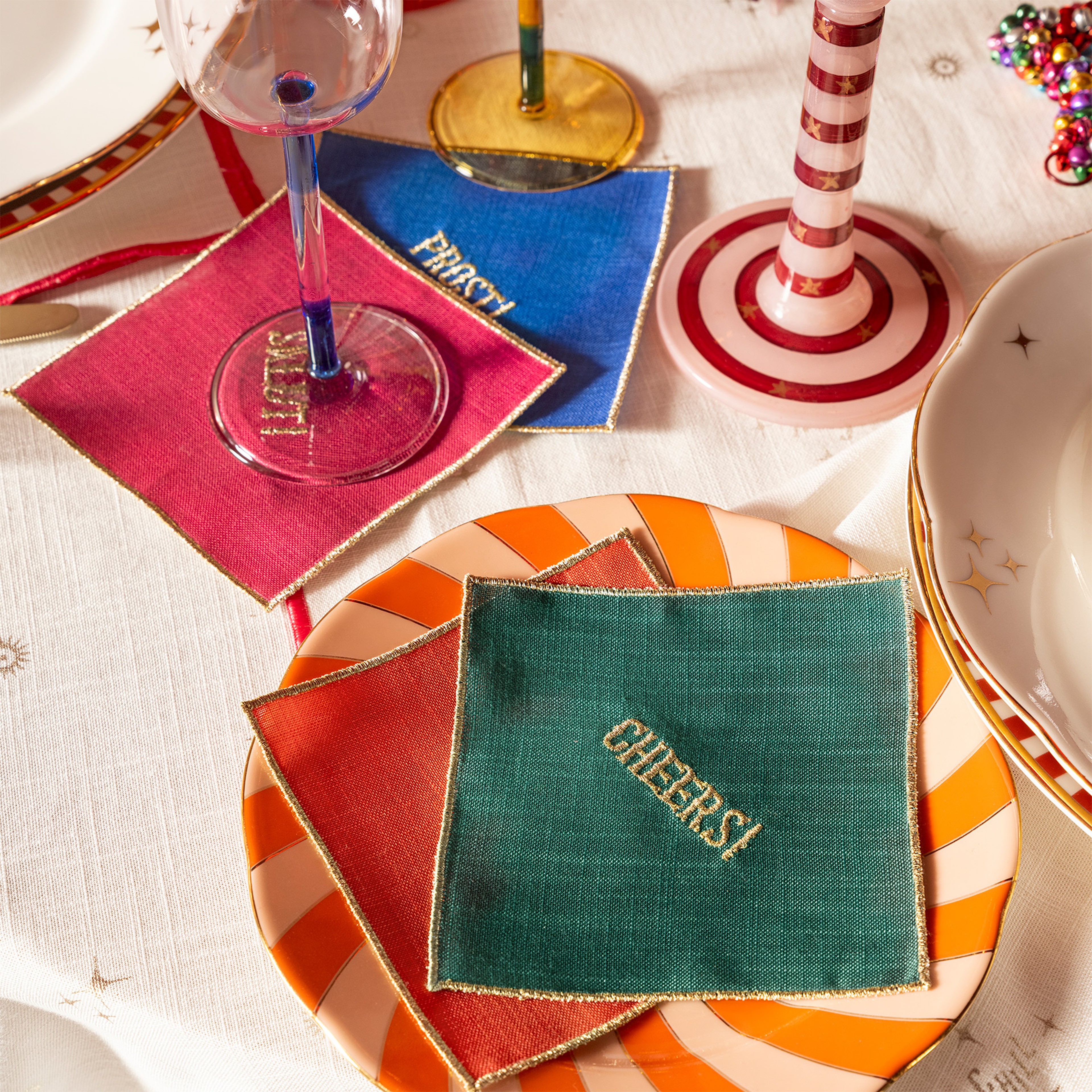 Prusa Dijital Baskılı 4'lü Polyester %100 Polyester Kokteyl Peçetesi 13x13 Cm Renkli