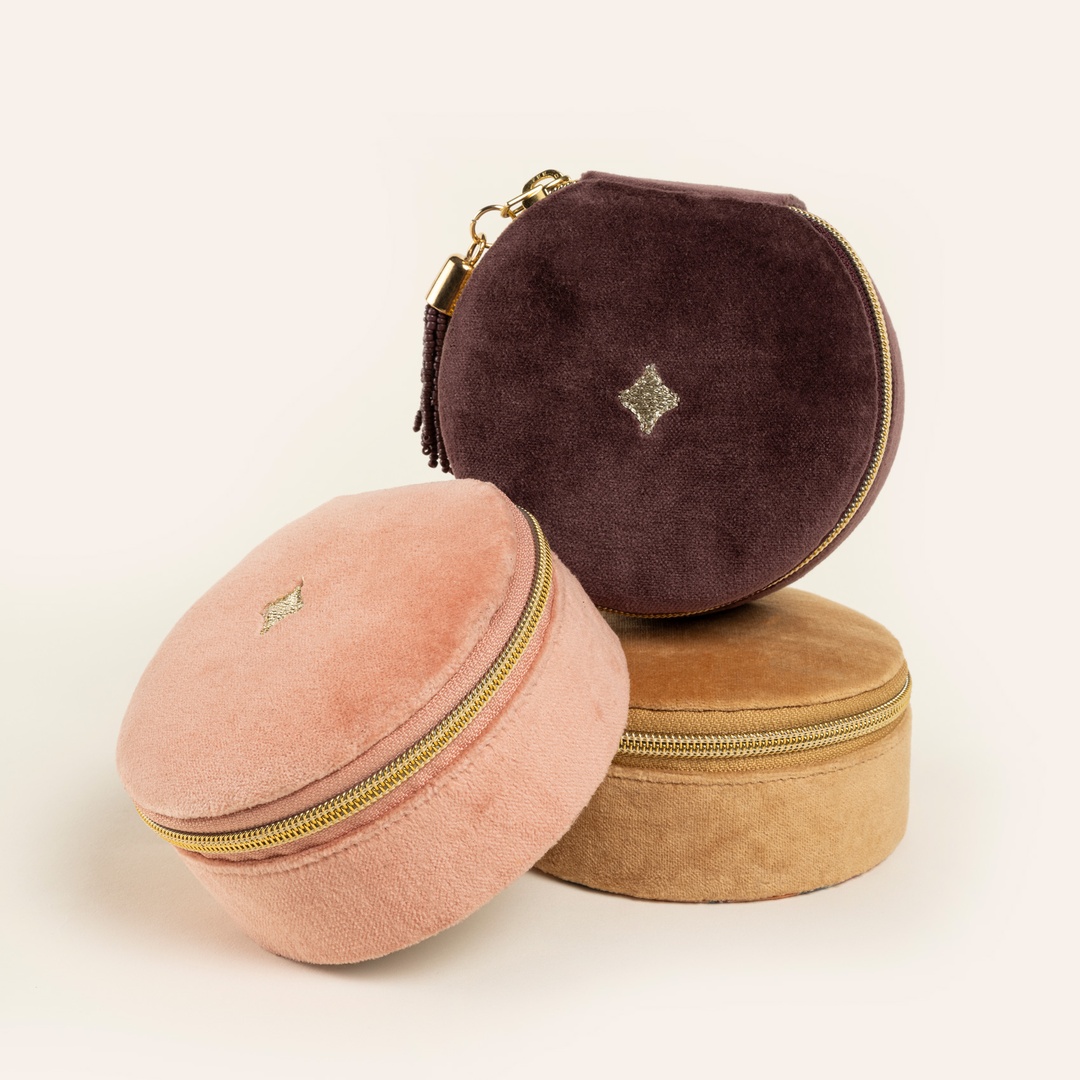 Delhı Nakışlı Küçük Boy Pamuk Pamuk Dekoratif Kutu 11x5 Cm Vışne