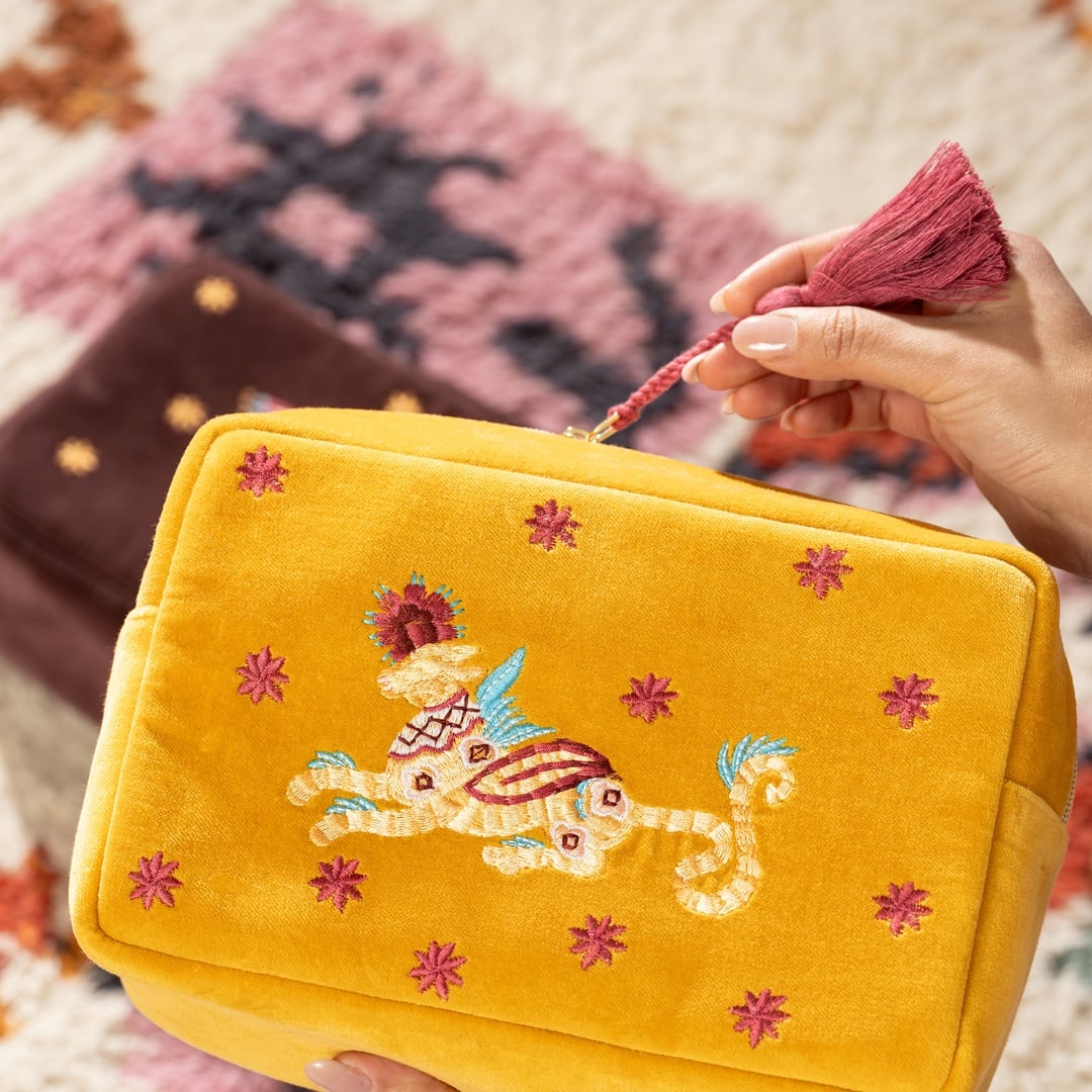 Delhı Nakışlı Büyük Boy Pamuk Pamuk Makyaj Çantası 23x15 Cm Sarı