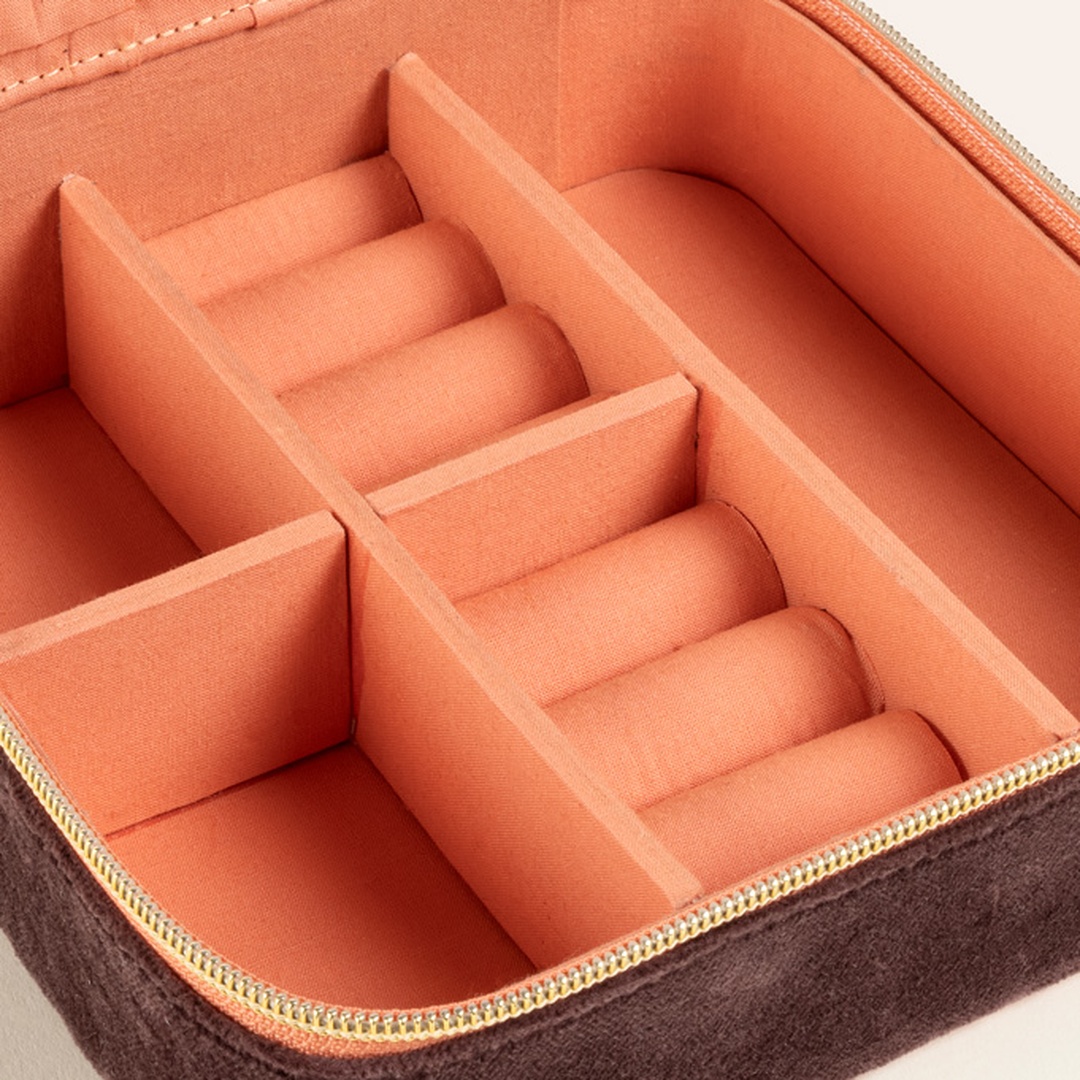 Delhı Nakışlı Orta Boy Pamuk Pamuk Dekoratif Kutu 15x15 Cm Bordo