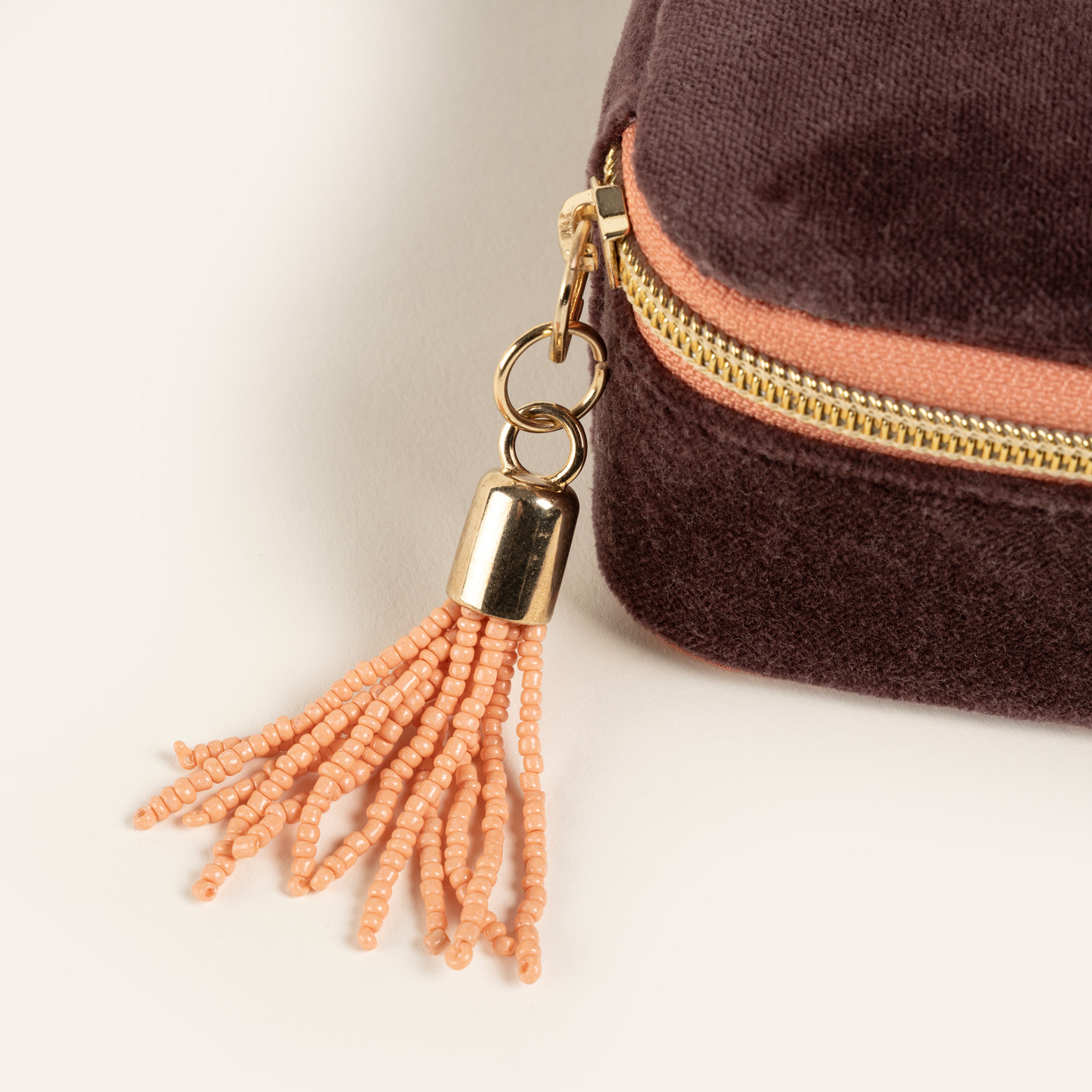 Delhı Nakışlı Orta Boy Pamuk Pamuk Dekoratif Kutu 15x15 Cm Bordo