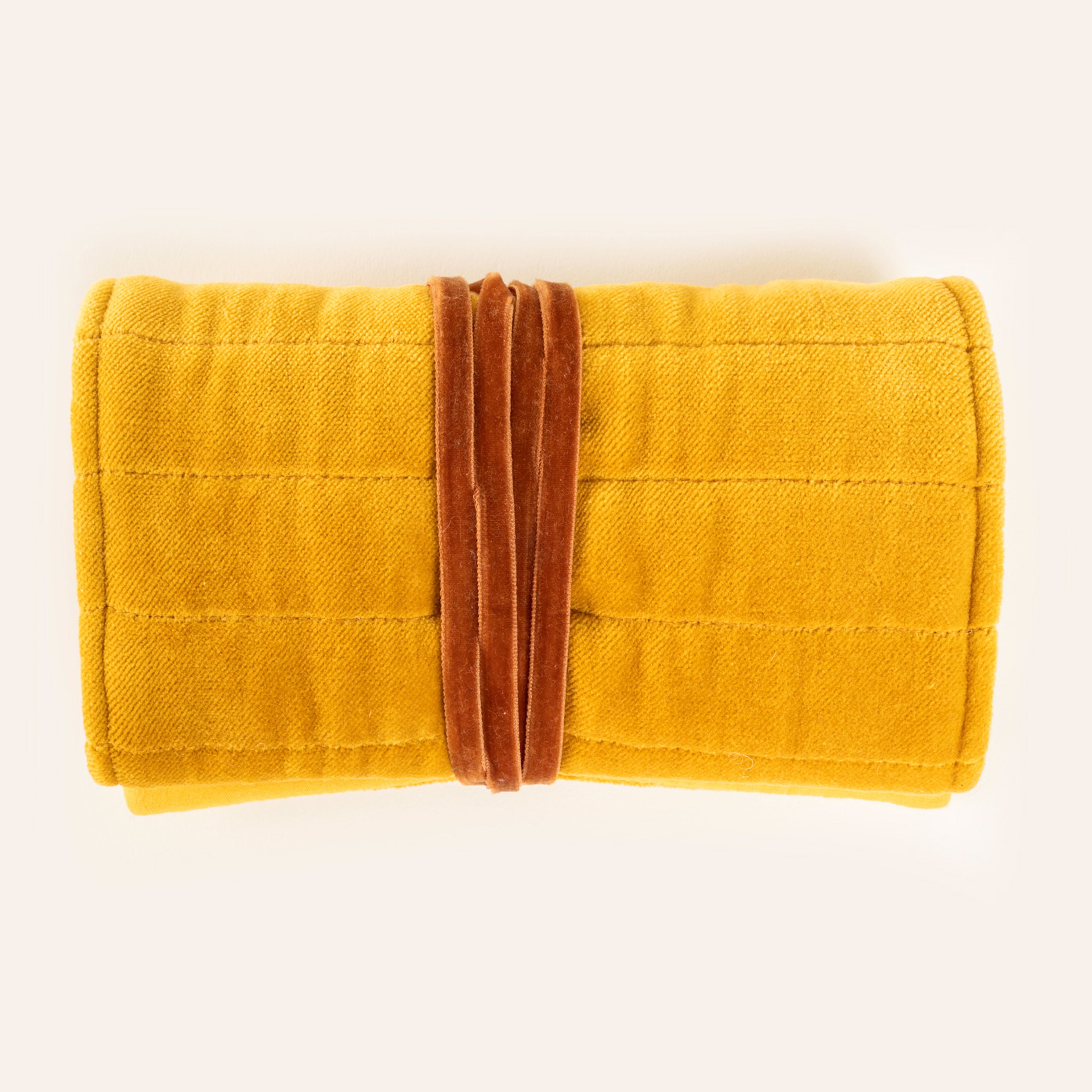 Delhı Püsküllü Nakışlı Küçük Boy Pamuk Pamuk Çanta 31.5x17.5 Cm Sarı