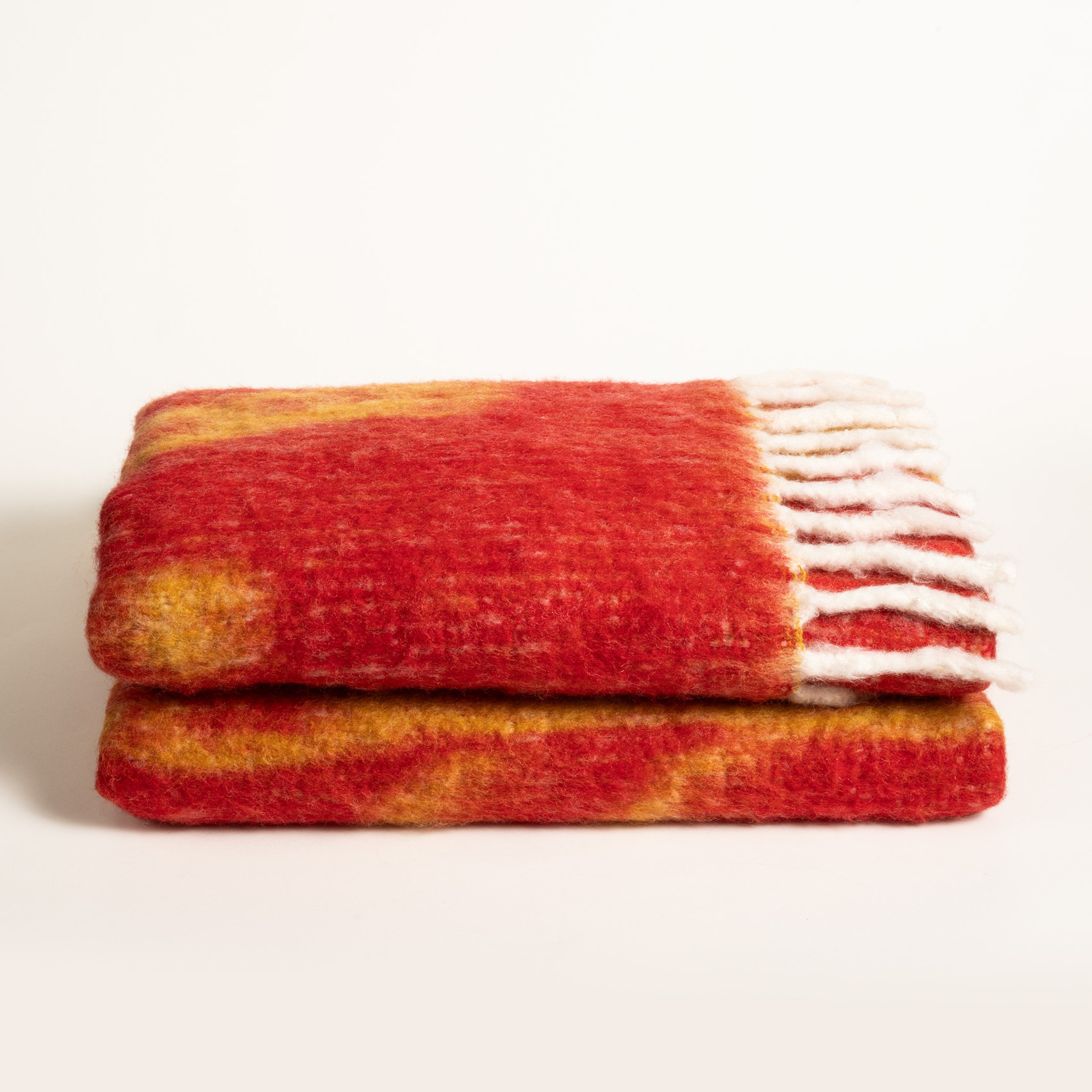 Ropar Saçaklı Jakarlı Akrilik Yün Akrilik Yün Koltuk Şalı 130x180 Cm Fuşya - Mango