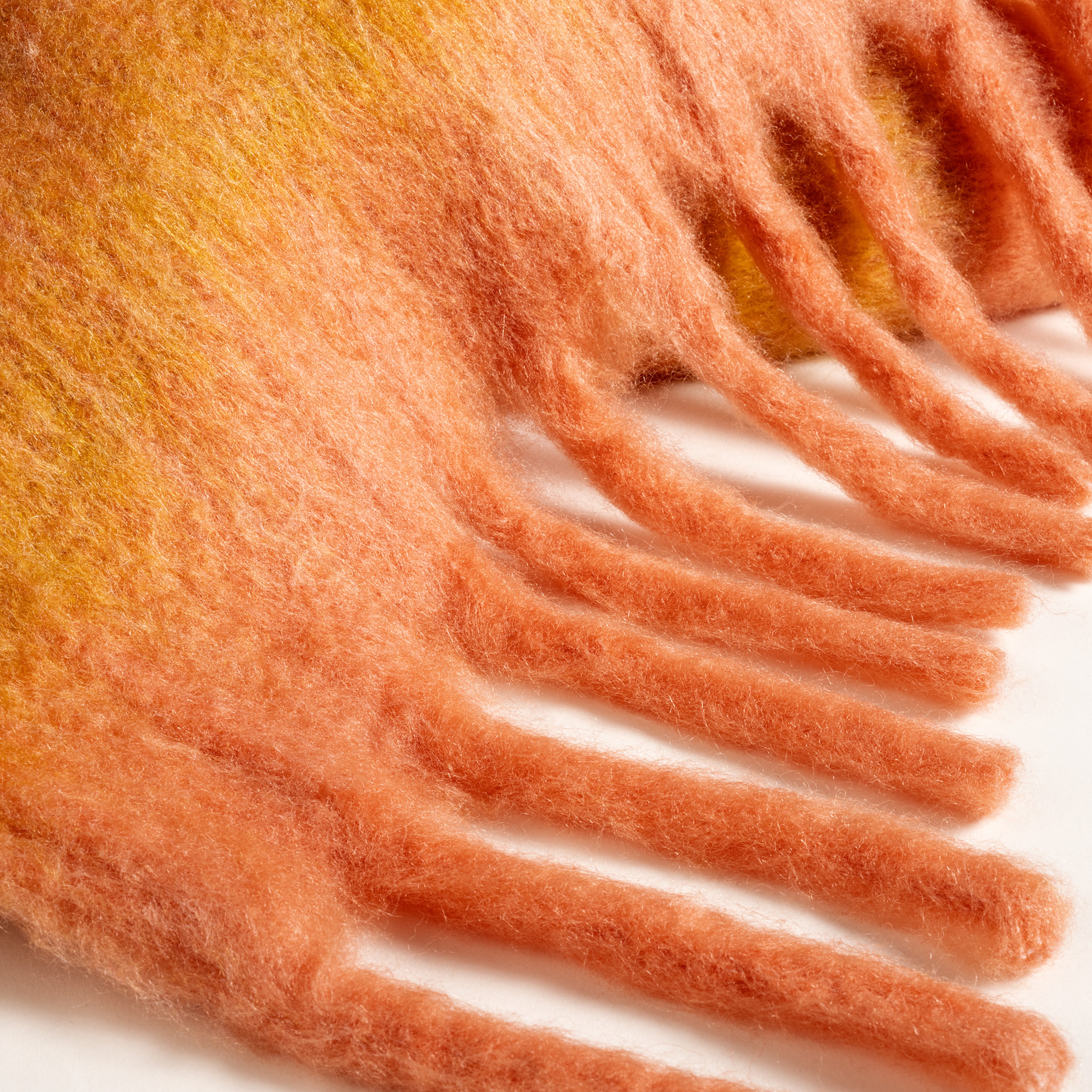 Ropar Saçaklı Çizgili Akrilik Yün Akrilik Yün Koltuk Şalı 140x180 Cm Mango - Pembe