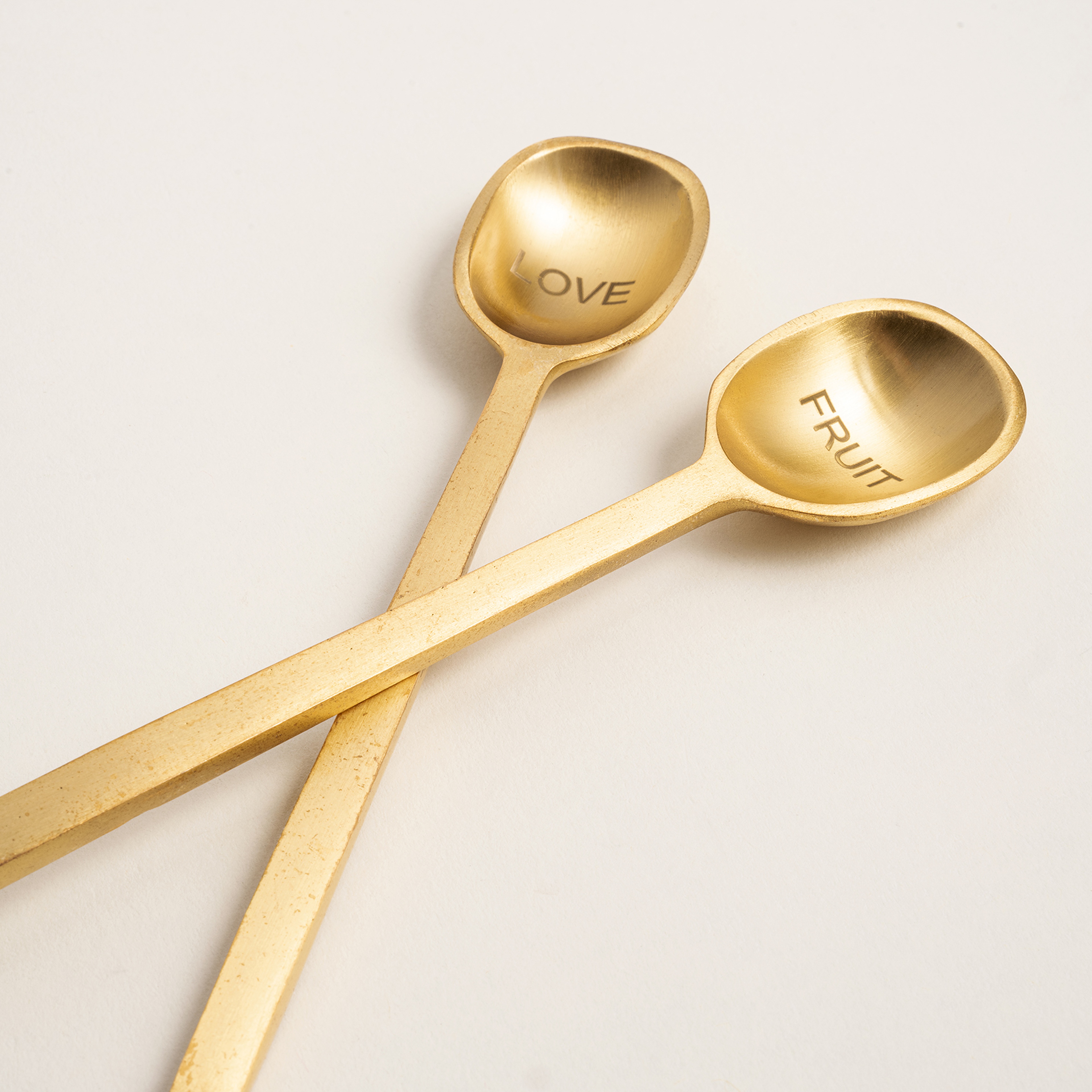 Lotus Pirinç Dekoratif Obje 14 Cm Mat Altın