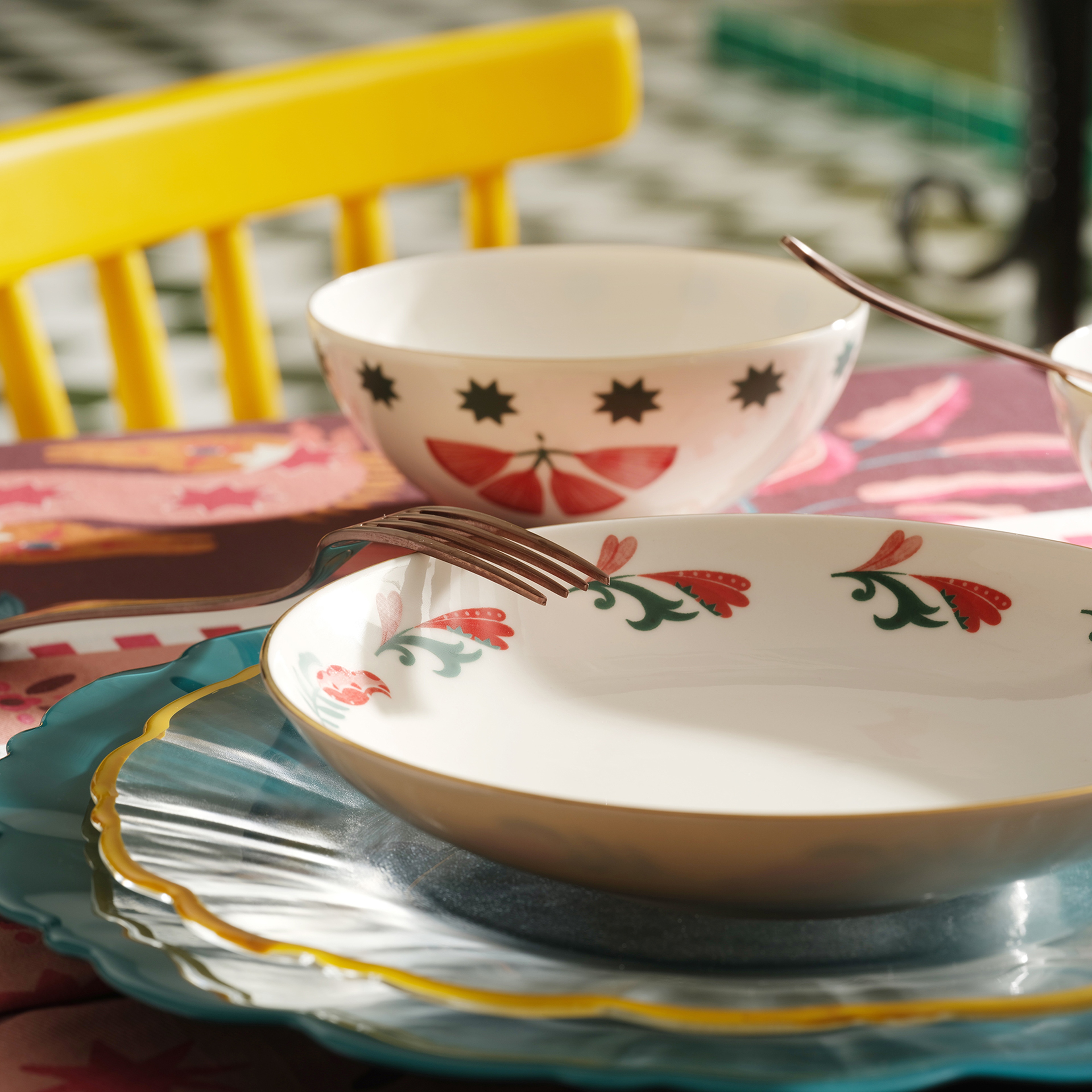 Gediz Porselen Çukur Tabak 21 Cm Renkli