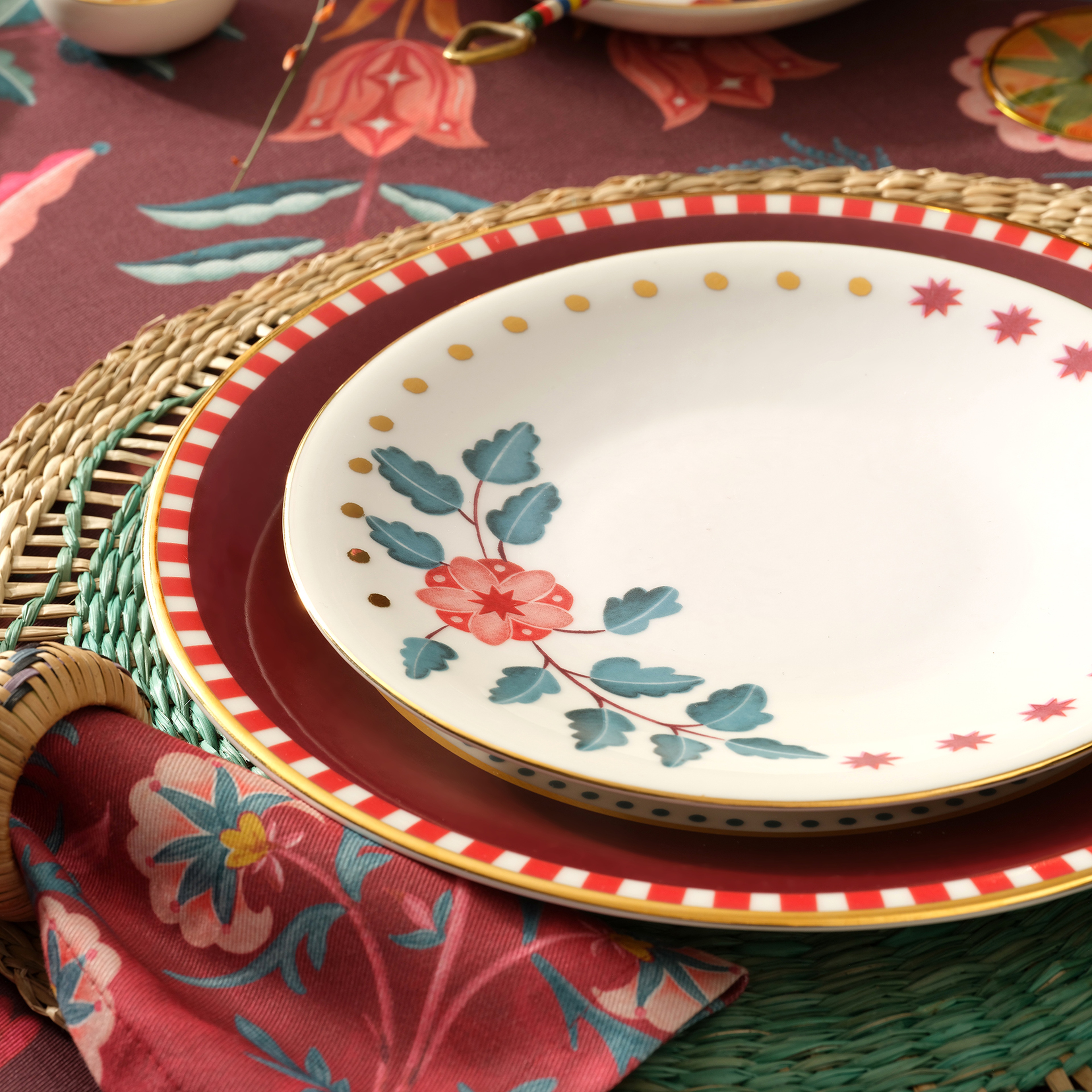 Gediz Porselen Pasta Tabağı 21 Cm Renkli