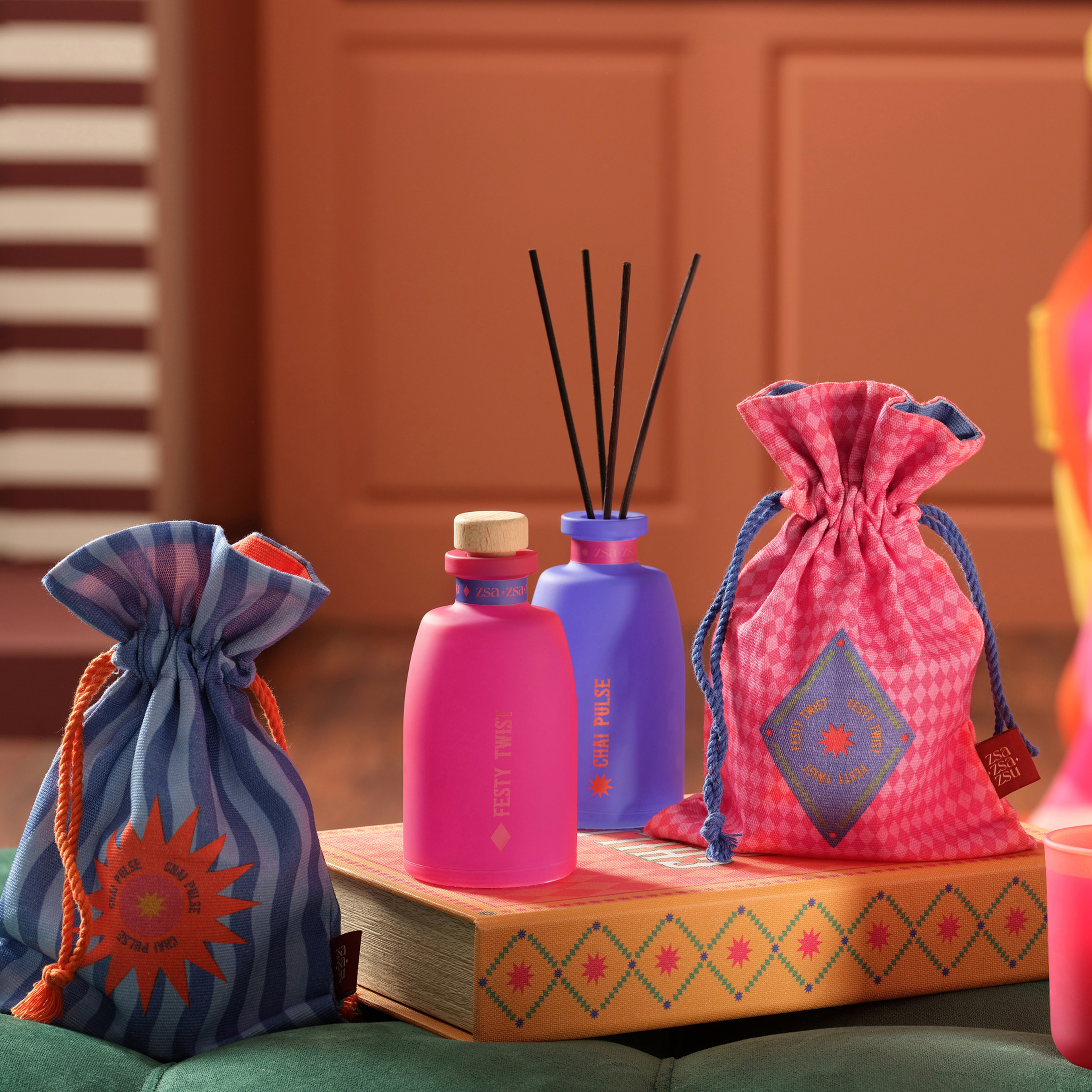 Festy Twıst - Çubuklu Oda Kokusu 250 Ml Pembe