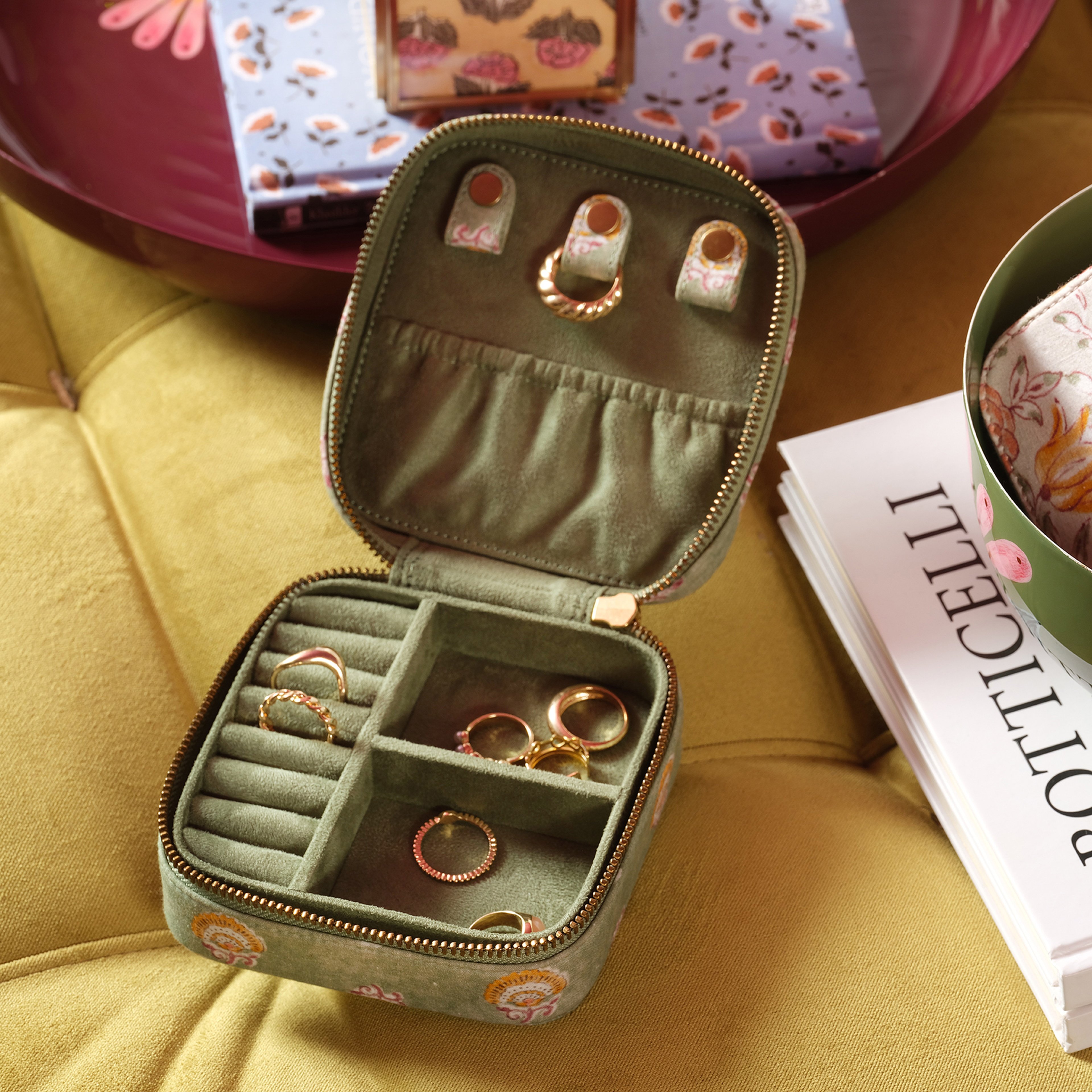 Noıda Baskılı Pamuk Dekoratif Kutu 12.10x12.10 Cm Orman Yeşilı