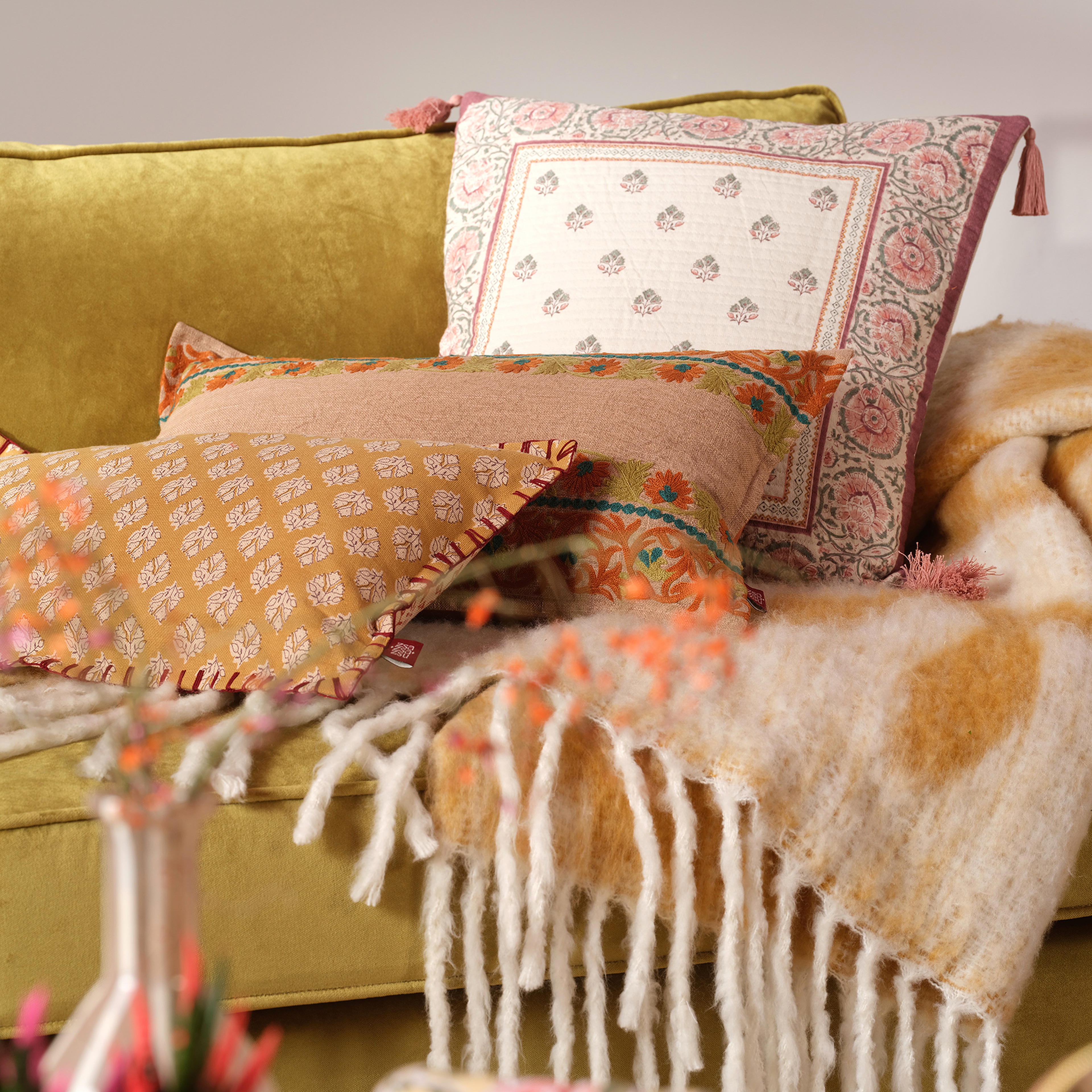 Bundı El Baskısı Pamuk Pamuk Dolgulu Kırlent 30x55 Cm Açık Pembe