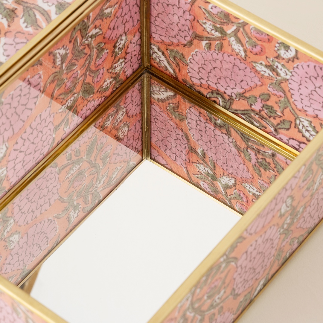 Fagu Cam Dekoratif Kutu 19x14x9 Cm Pembe