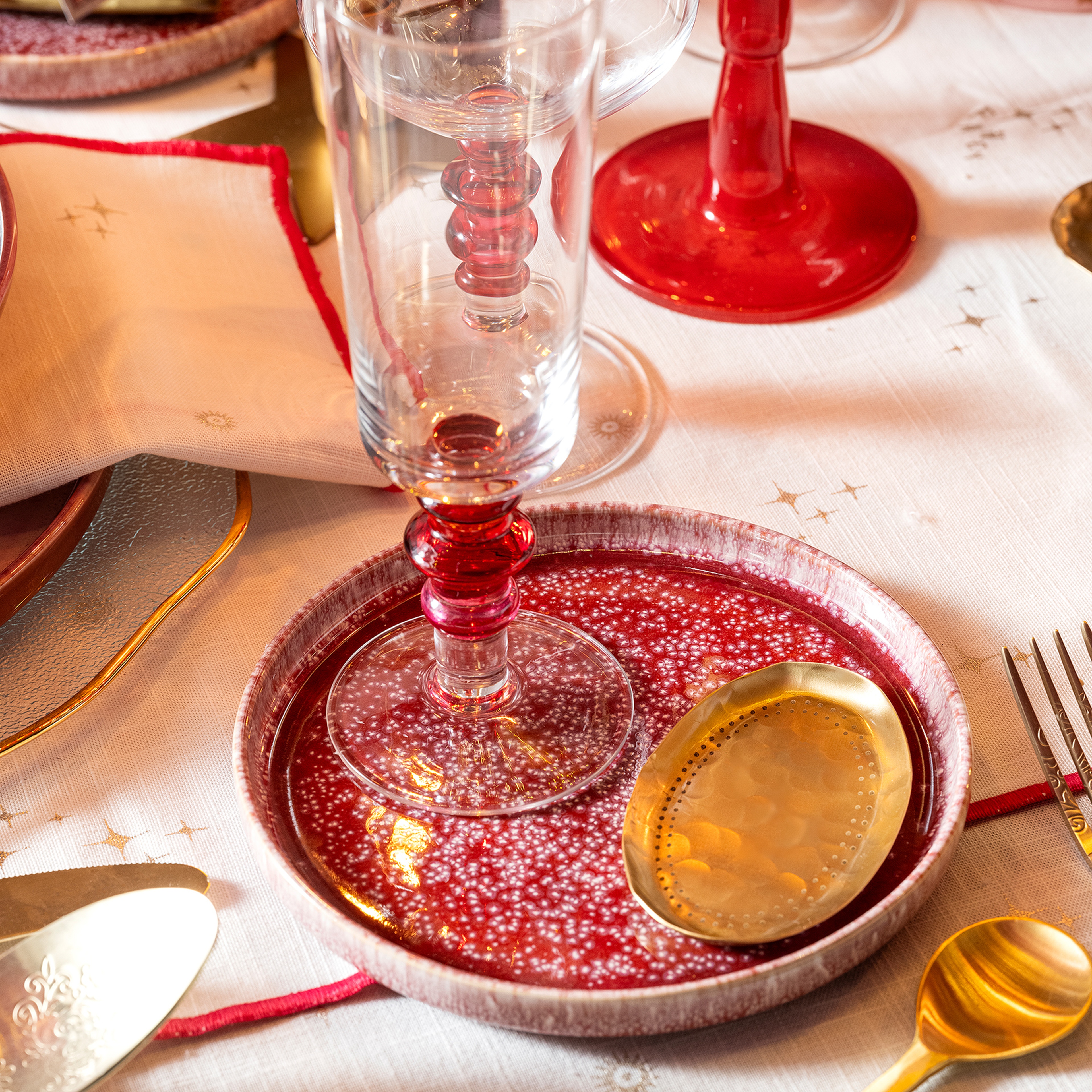 Lotus Pirinç Dekoratif Obje 8x6 Cm Mat Altın