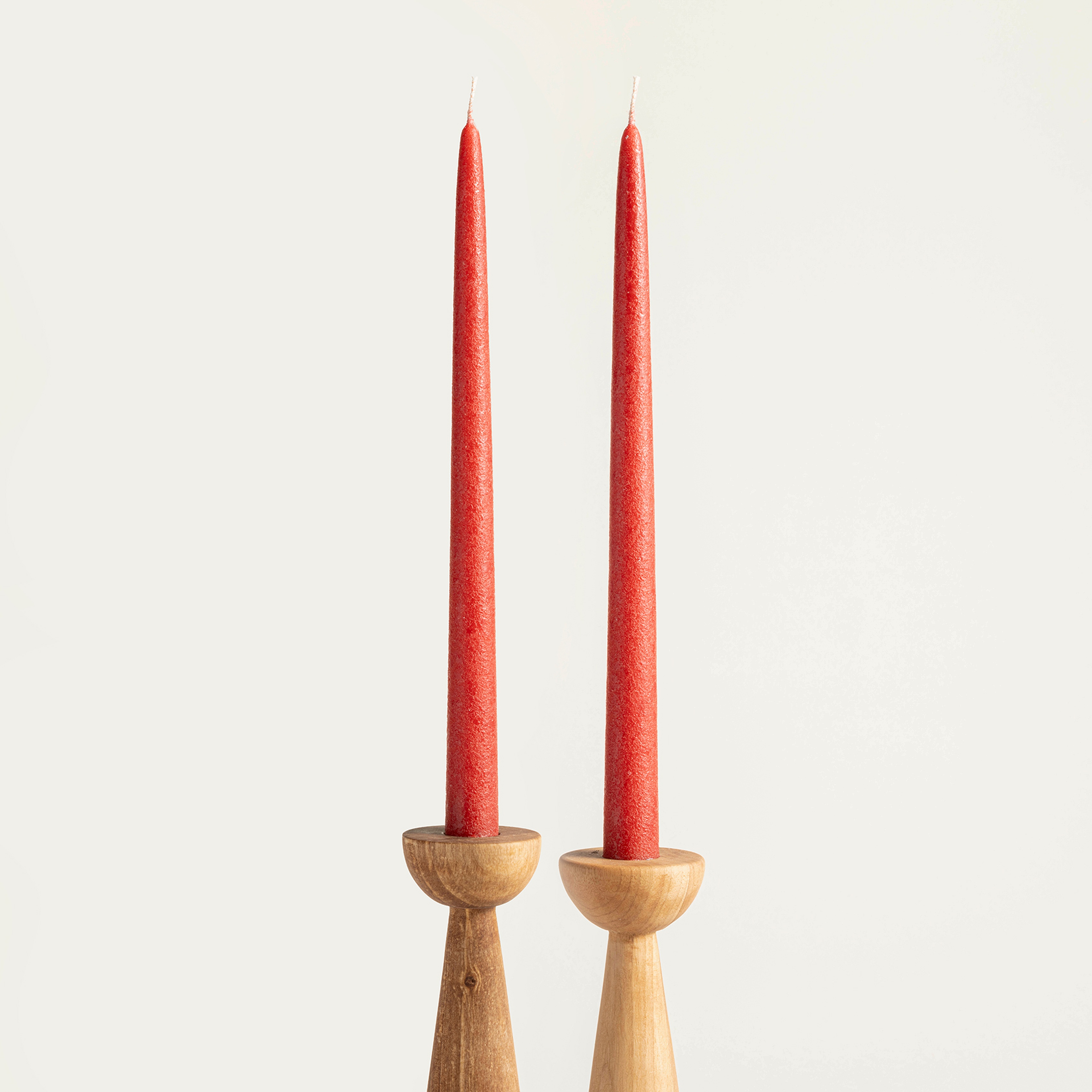 Deurne Parafın Mum 2.2x2.2x30 Cm Kırmızı