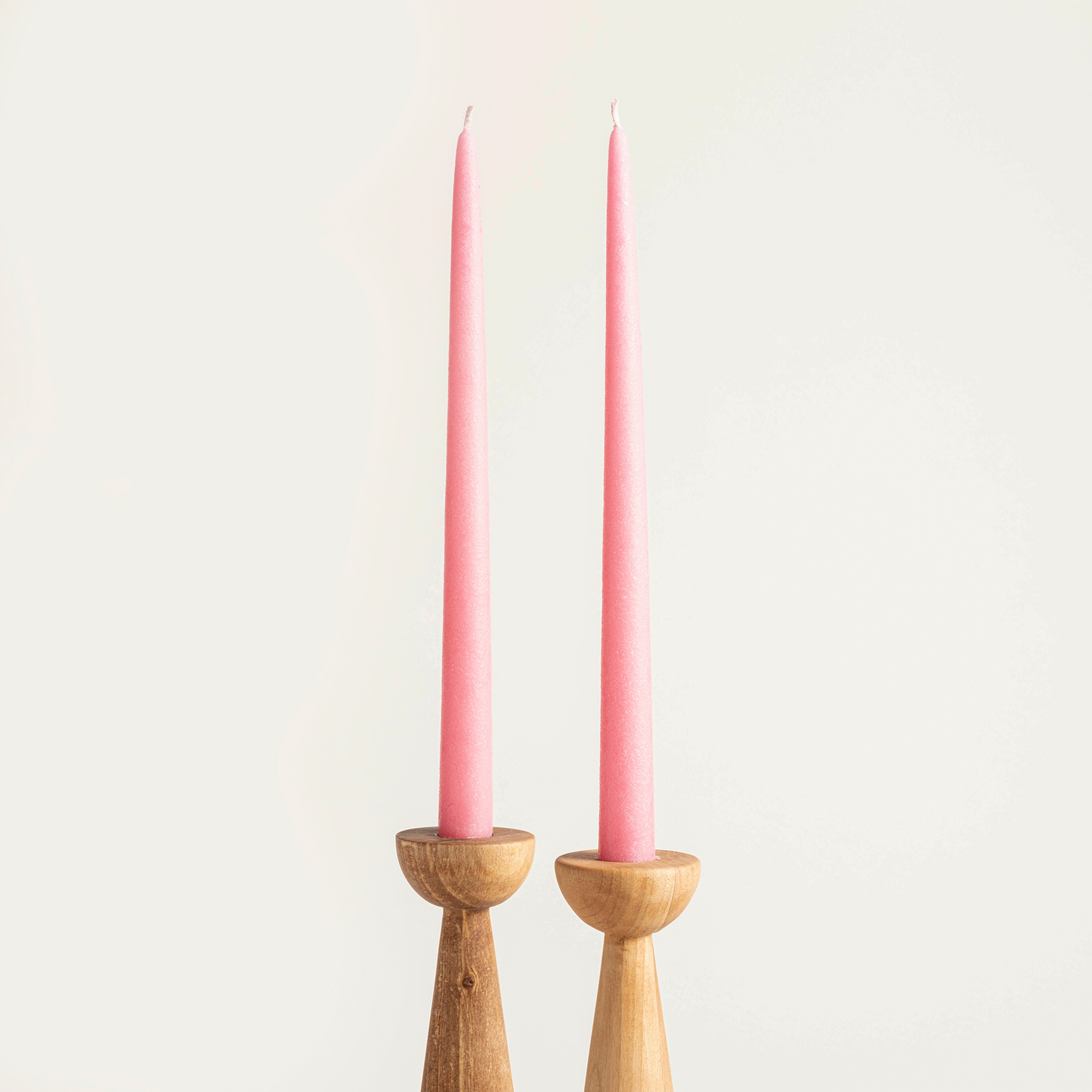 Deurne Parafın Mum 2.2x2.2x30 Cm Pembe