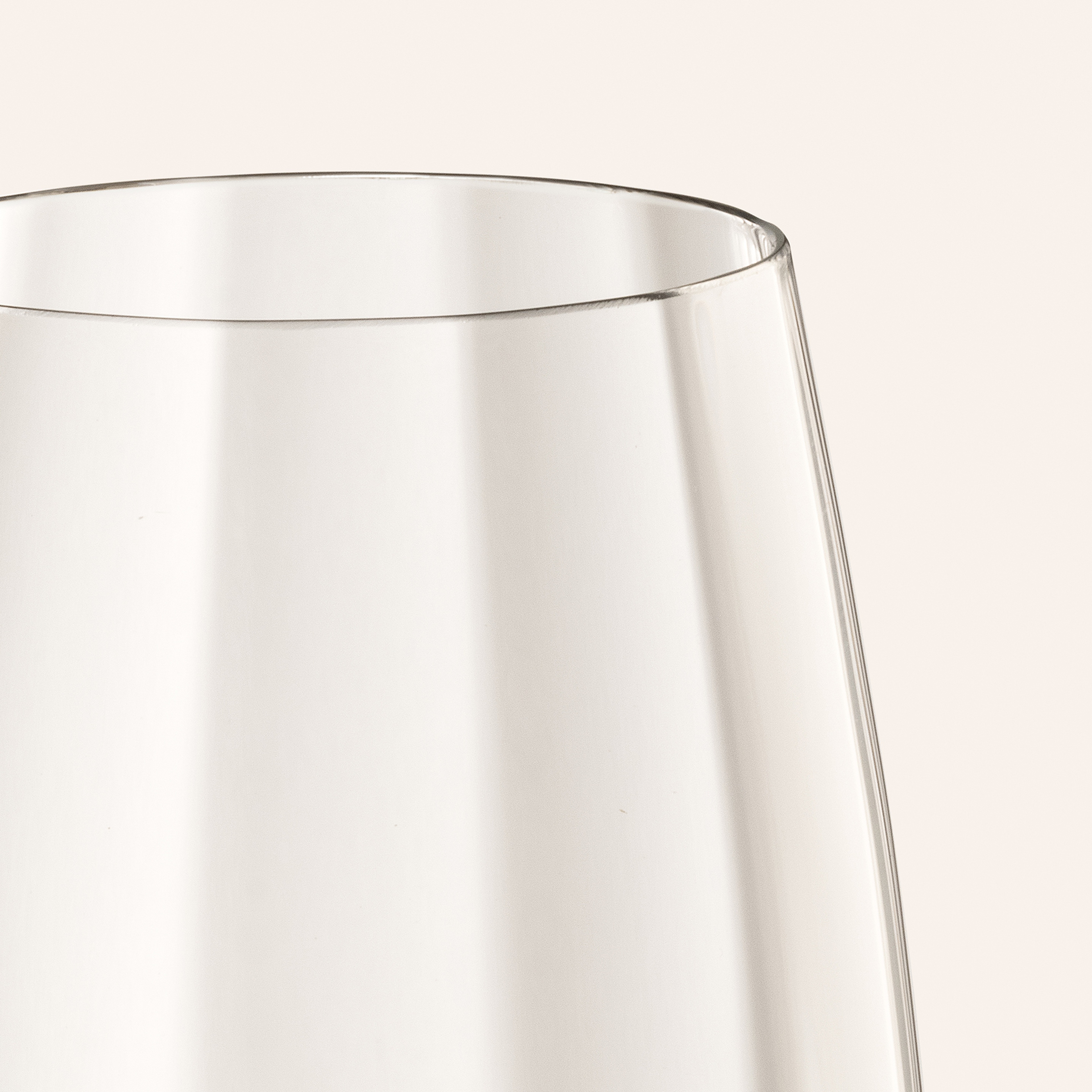 Poznan Cam Kadeh 650 Ml Şeffaf