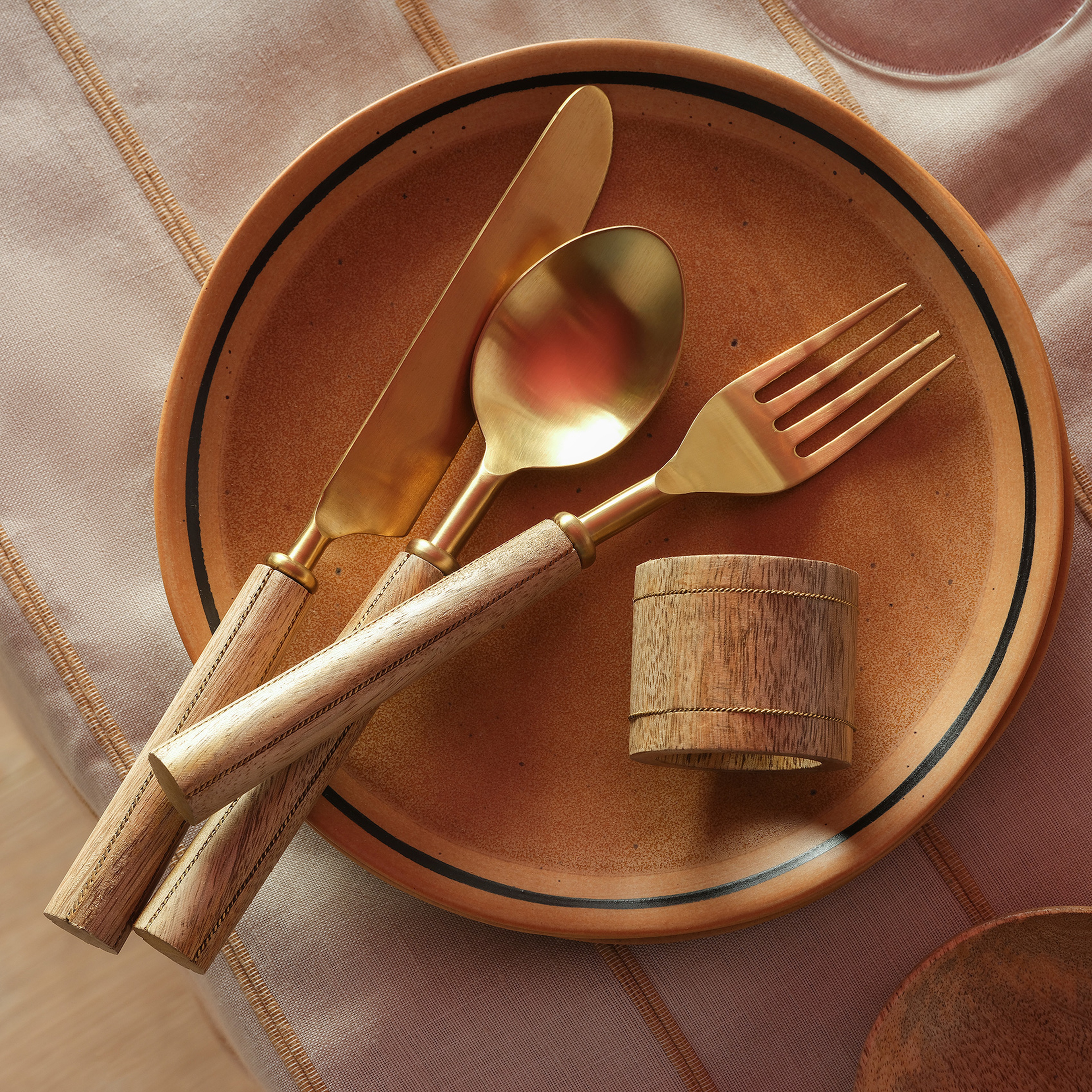 Lızbon Stoneware Pasta Tabağı 20 Cm Kahverengi