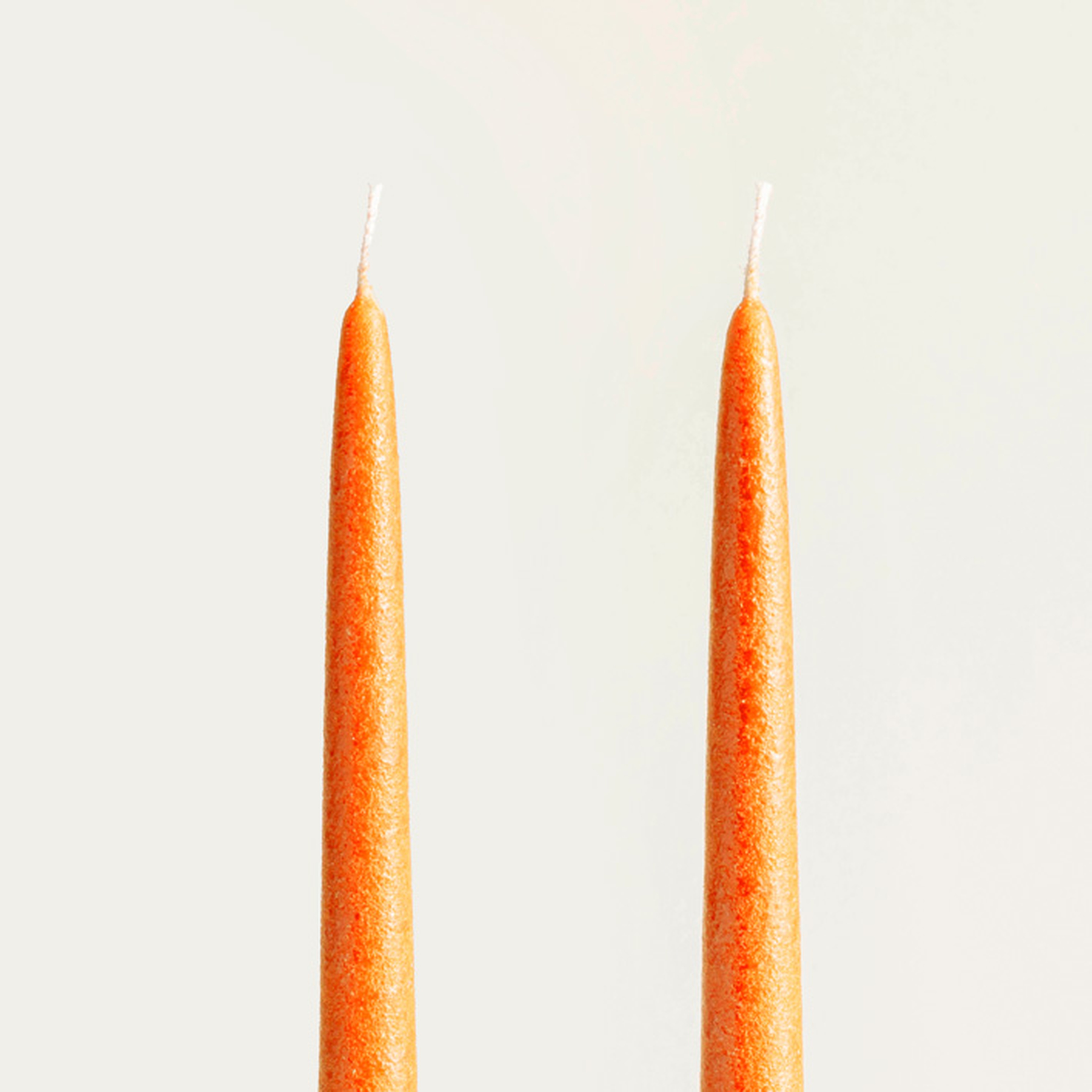 Deurne Parafın Mum 2.2x2.2x30 Cm Turuncu