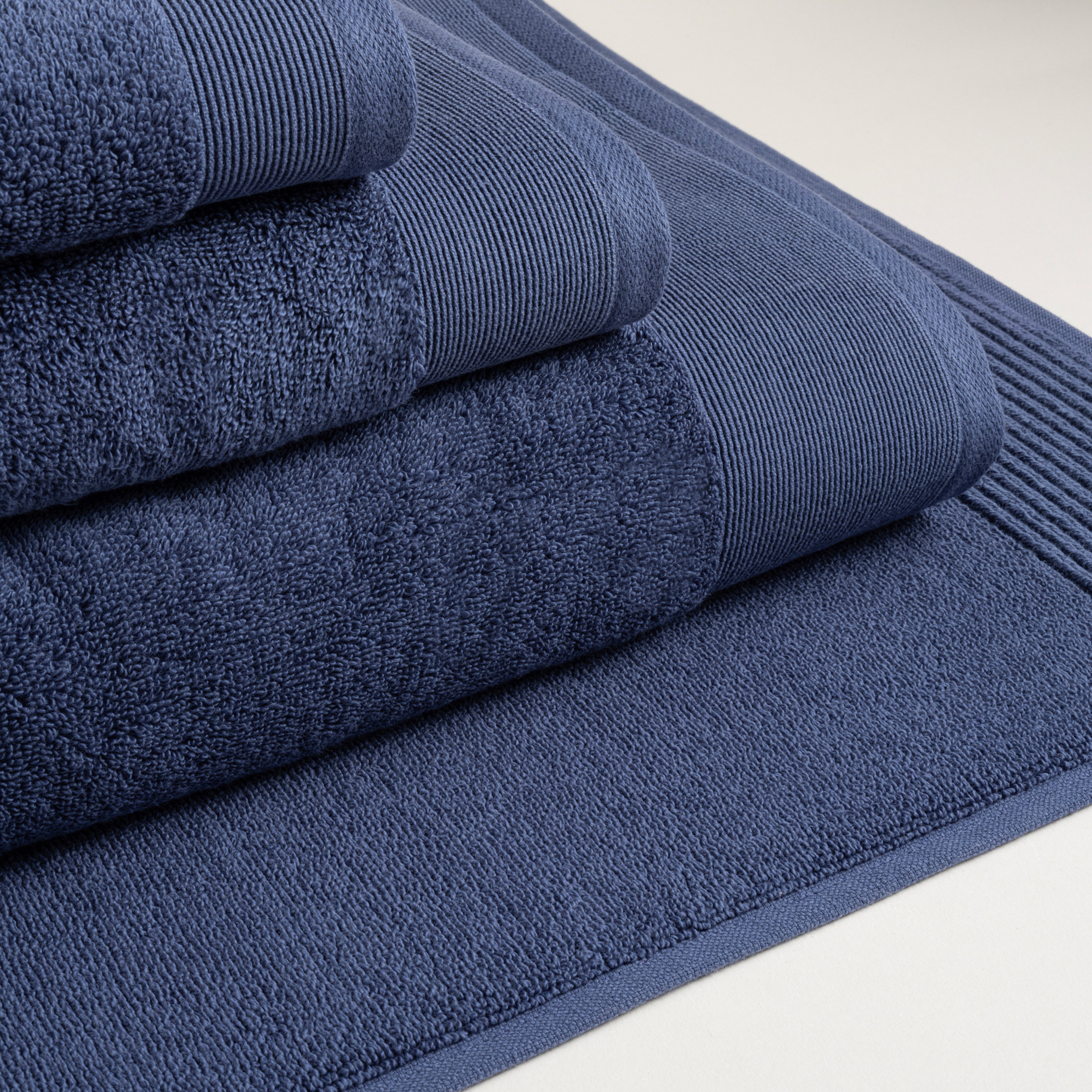 Solıd Bordürlü Pamuk %100 Pamuk El Havlusu 30x50 Cm Lacivert