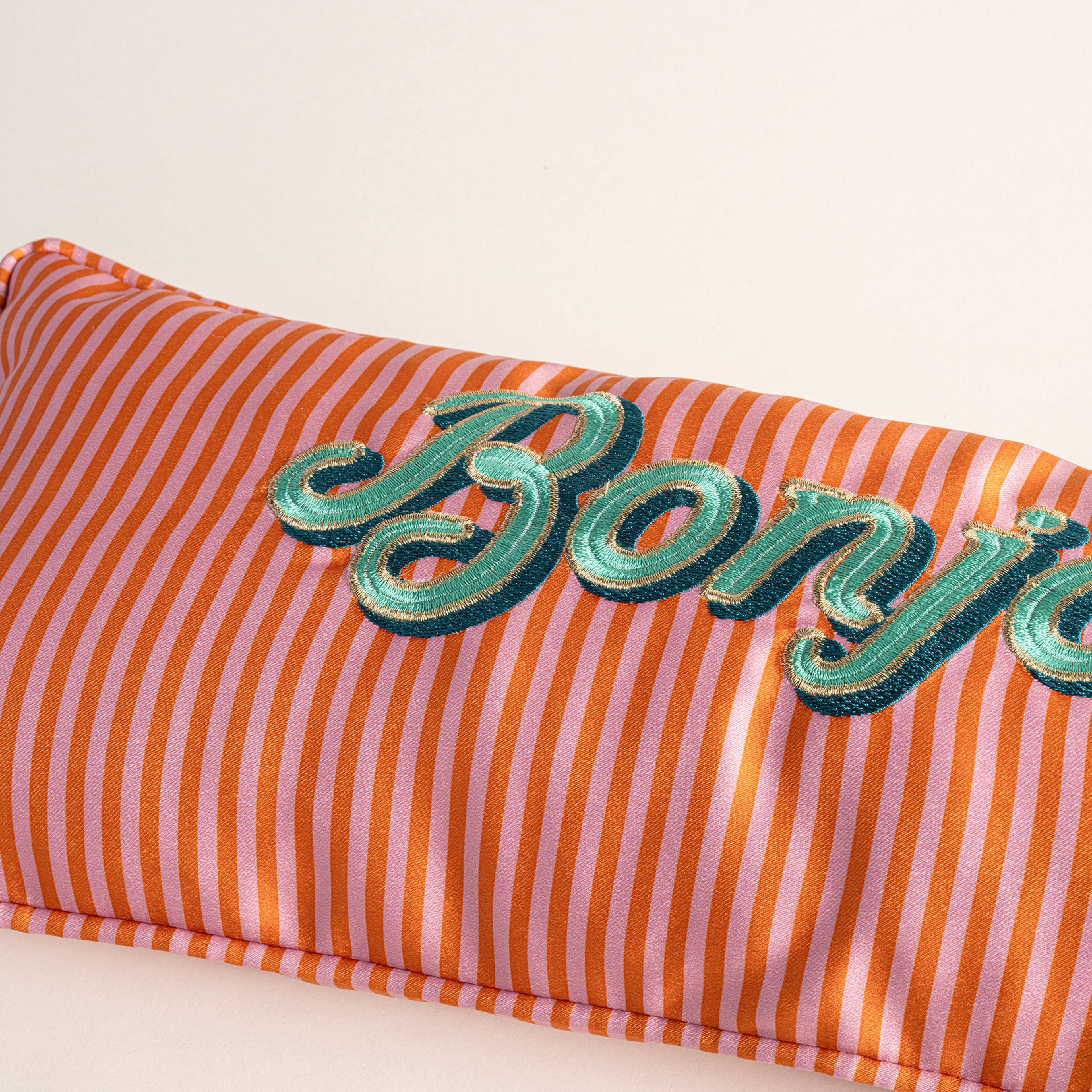 Prusa Dijital Baskılı Nakışlı Polyester Dolgulu Kırlent 20x50 Cm Turuncu-pembe