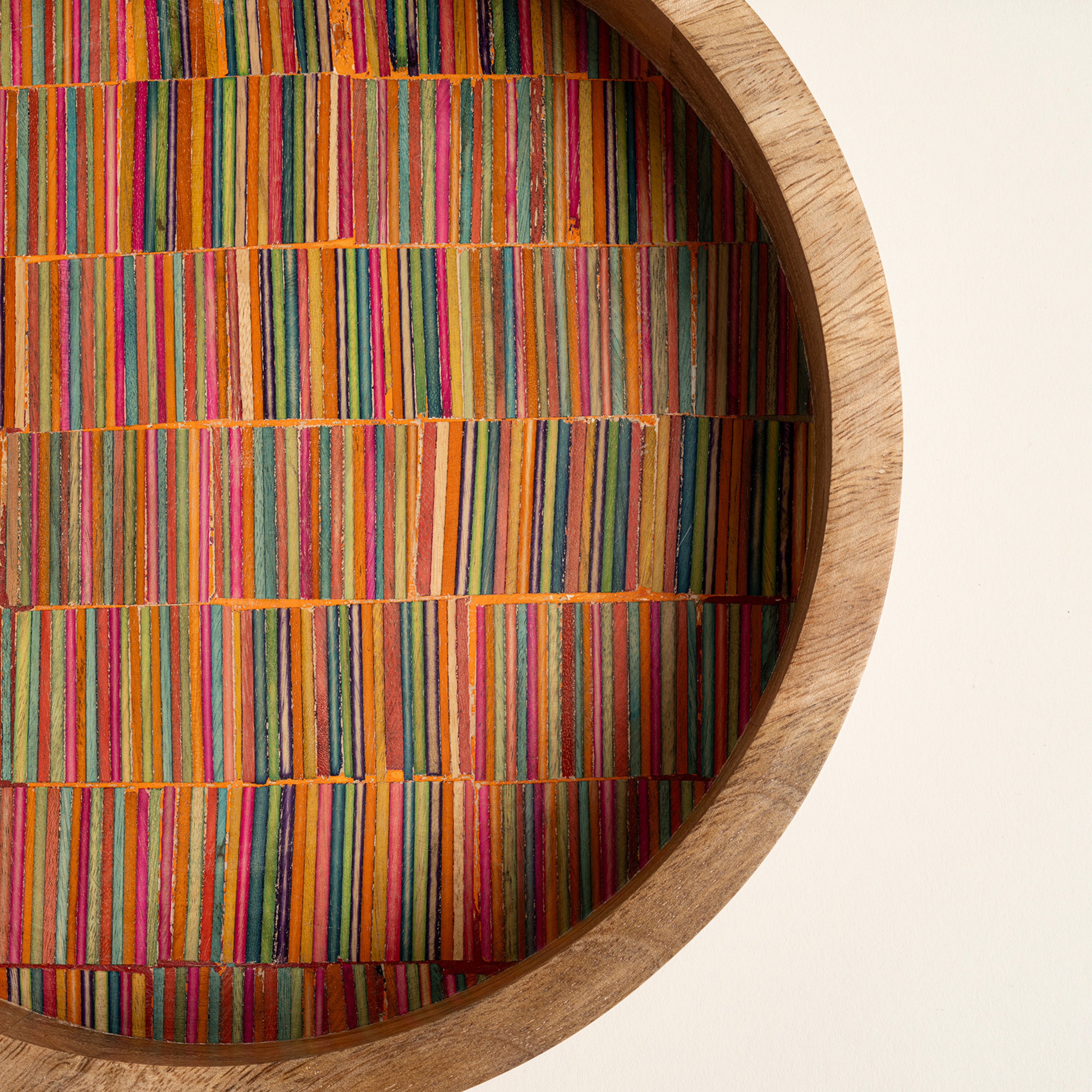 Lakrı Mango Ağacı Tepsi 24x24x5 Cm Natural