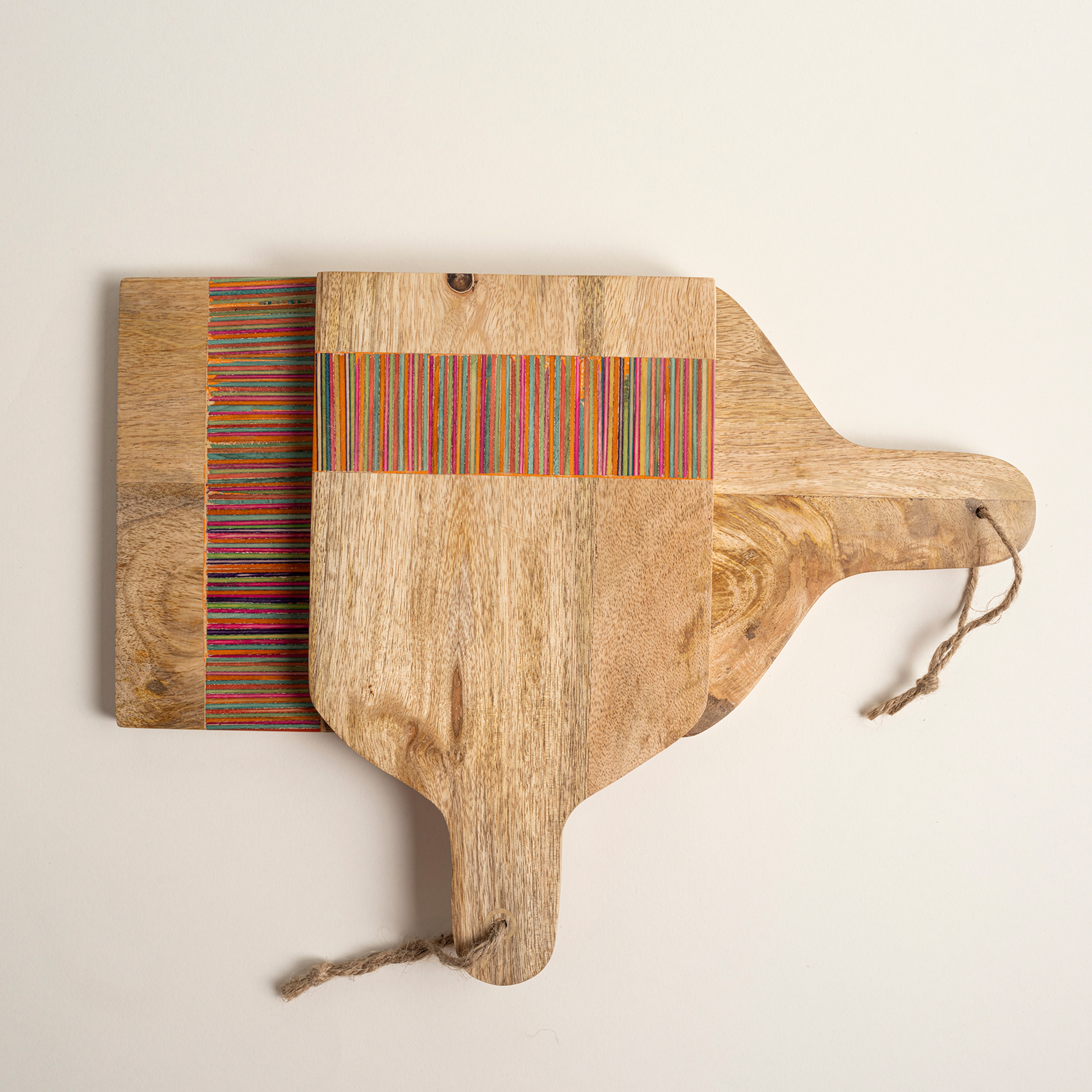 Lakrı Mango Ağacı Sunum Tahtası 40x20x1.5 Cm Natural