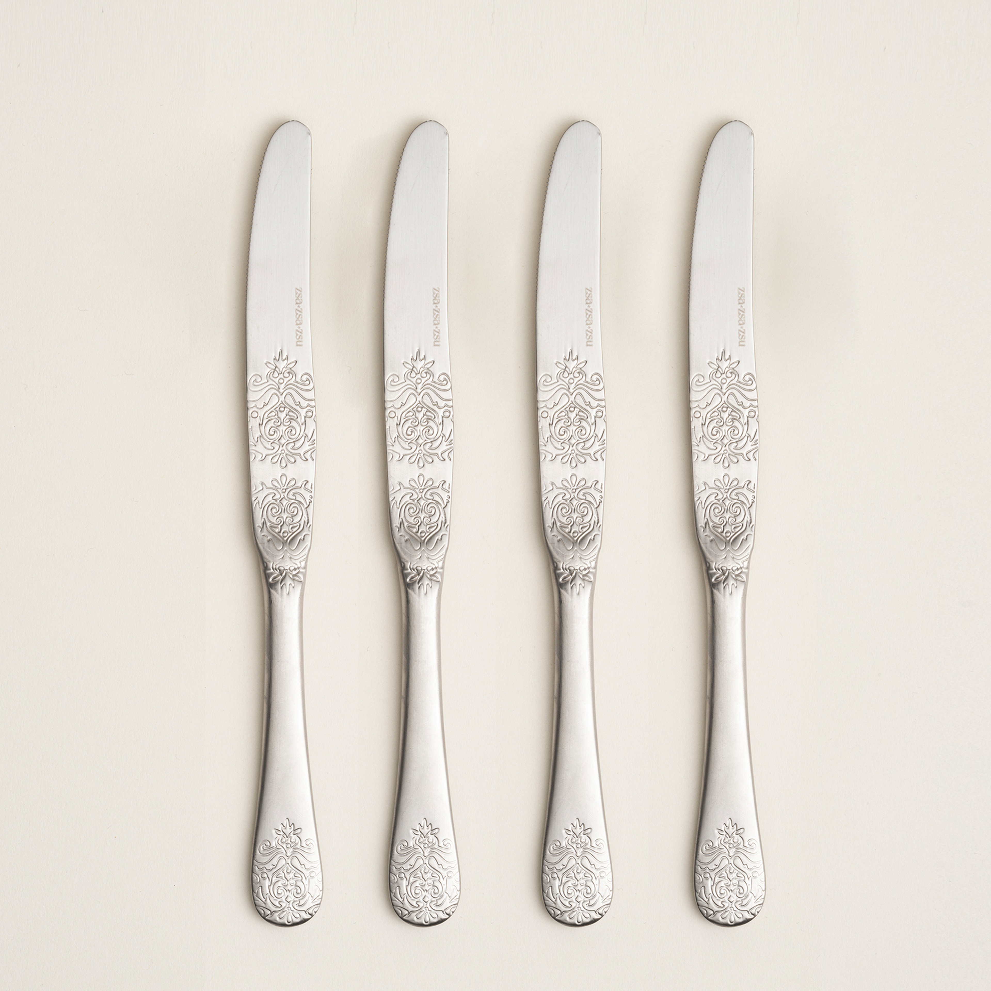 Dume Çelik Yemek Bıçağı 2x23x0.3 Cm Mat Gümüş