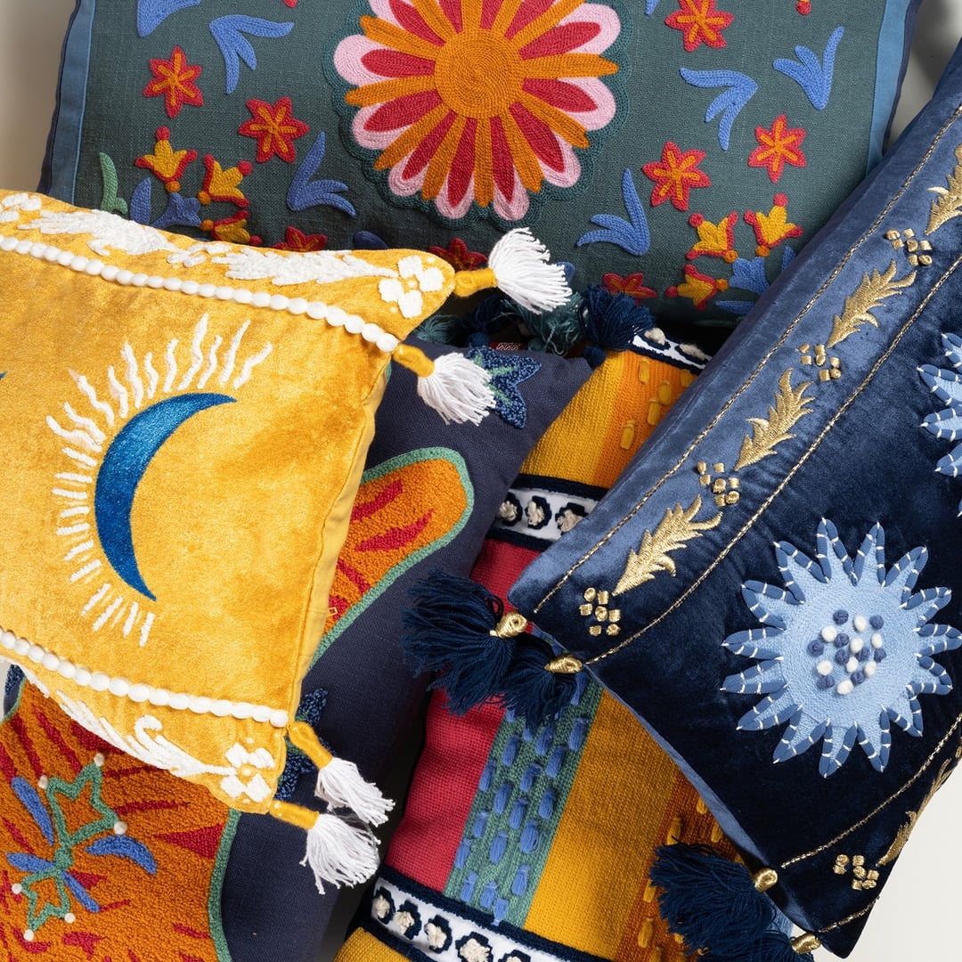 Ghunı Nakışlı Pamuk Pamuklu Dolgulu Kırlent 30x55 Cm Mavi