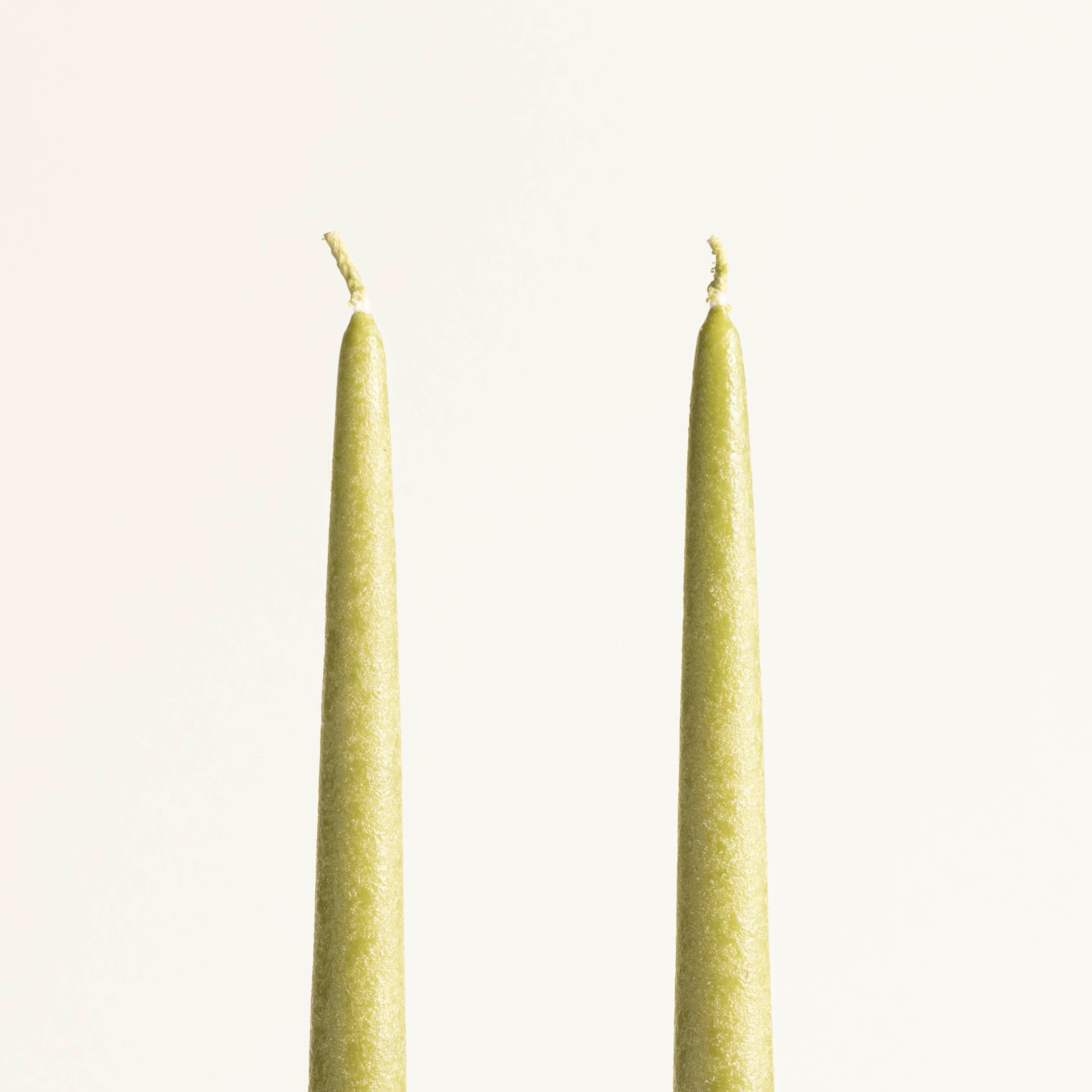 Deurne Parafın Mum 2.2x2.2x30 Cm Yeşil