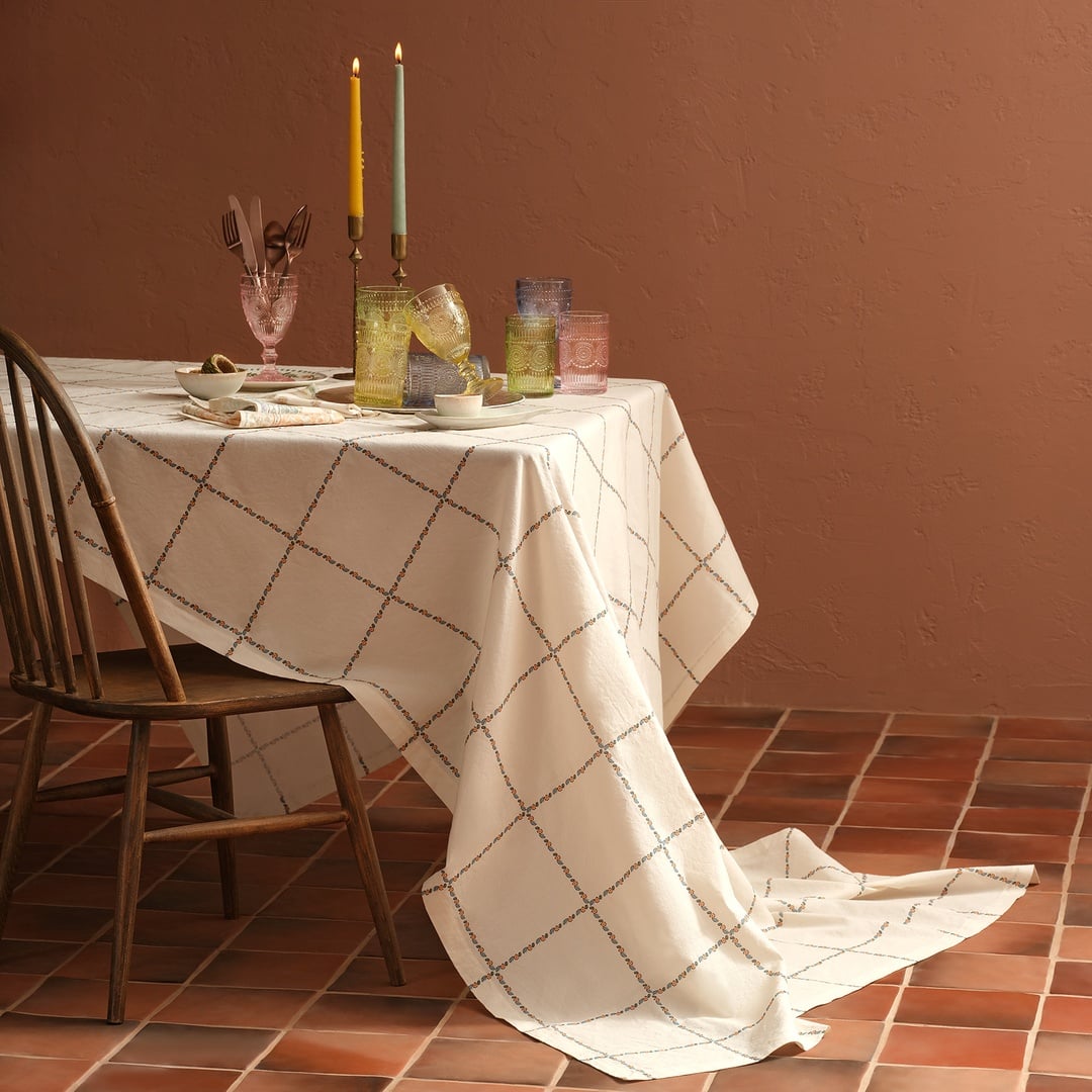 Nilüfer Baskılı Pamuk Keten Pamuk Keten Masa Örtüsü 160x240 Cm Ekru