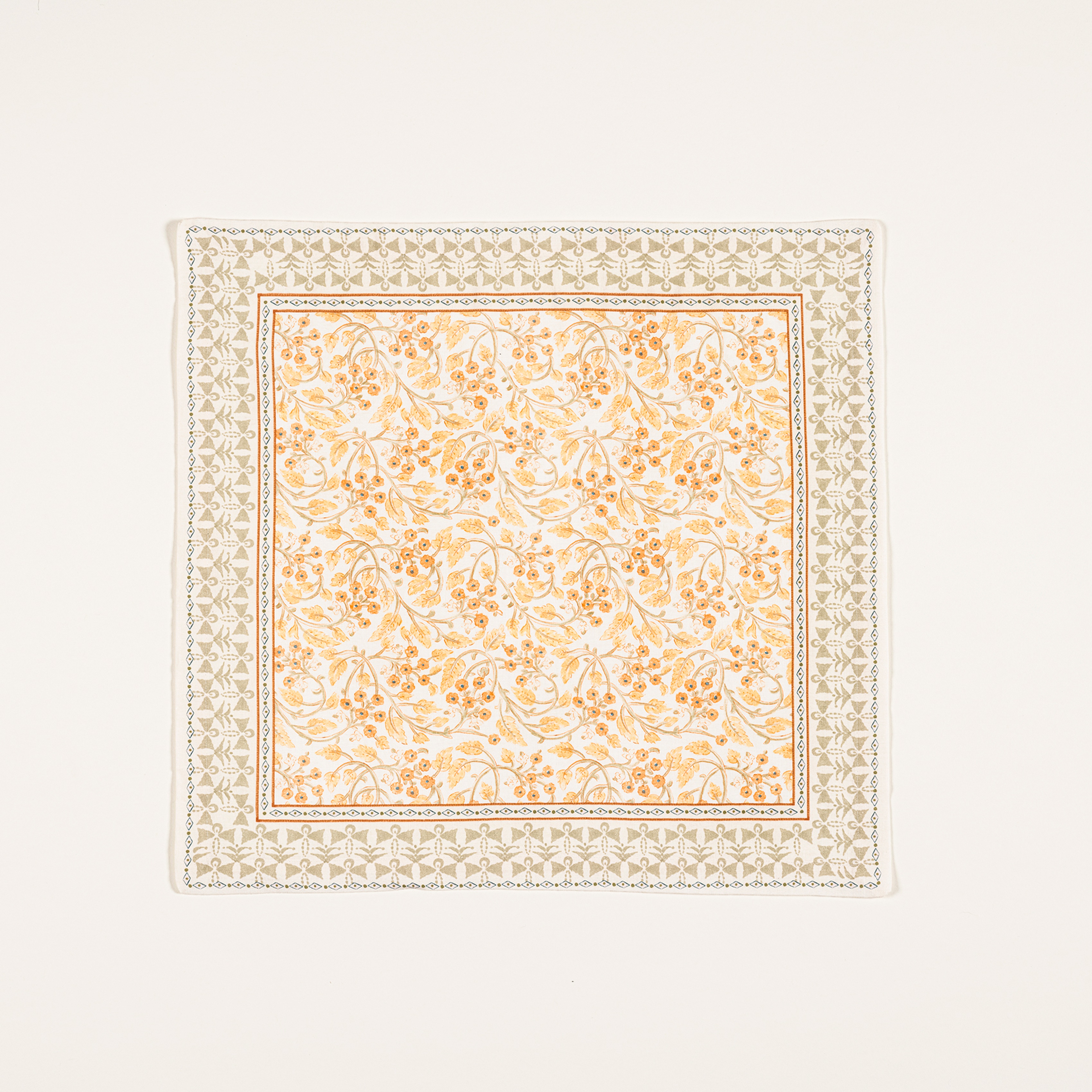 Nilüfer Baskılı Pamuk Pamuk Keten Peçete 45x45 Cm Yeşil - Sarı