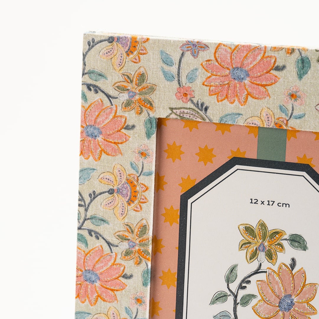 Noıda Baskılı Yapay Süet - Mdf - Cam - Kumaş: %100 Pamuk Çerçeve 18.40x23.50 Cm Yeşil