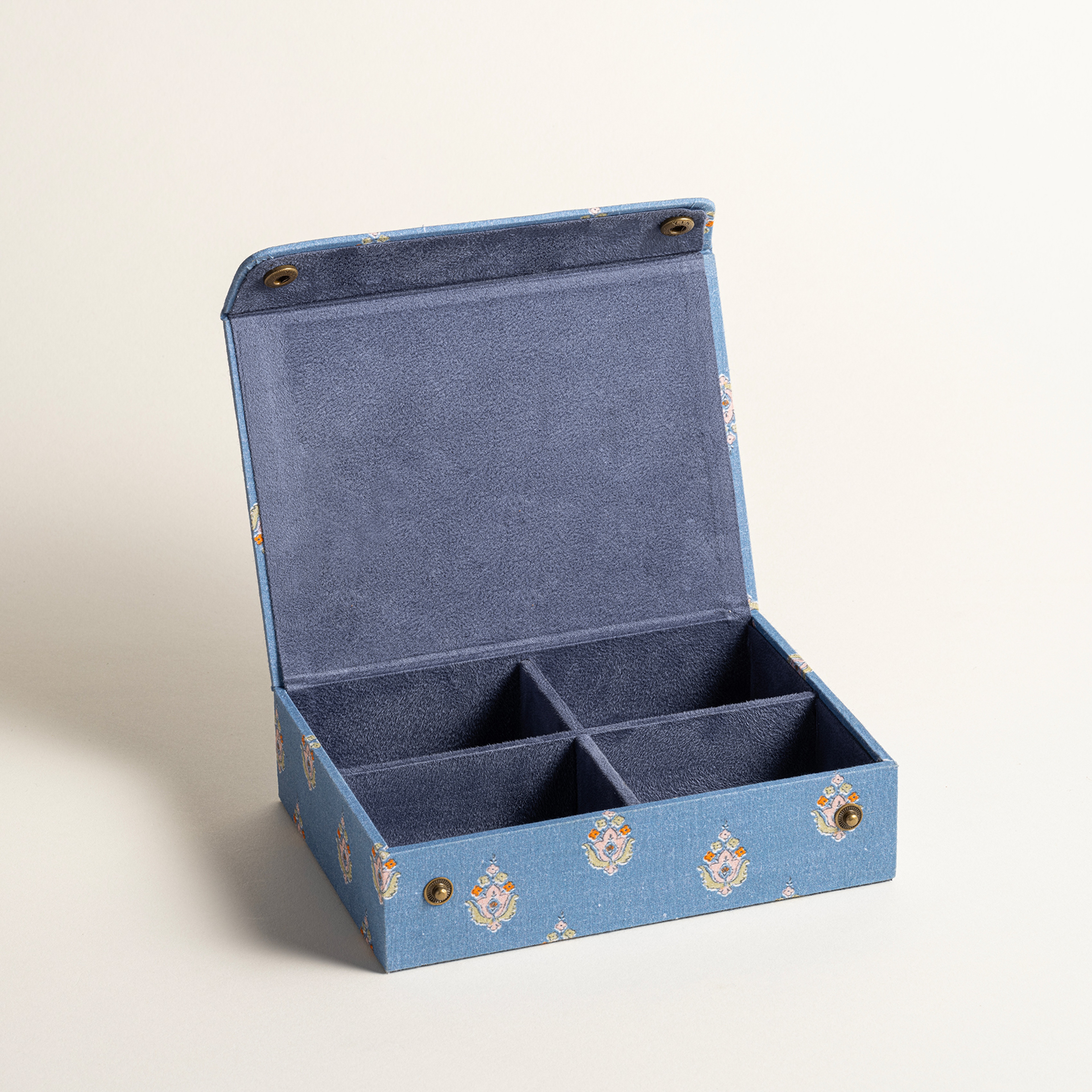 Noıda Pamuk Dekoratif Kutu 17.80x12.70x4.80 Cm Mavi