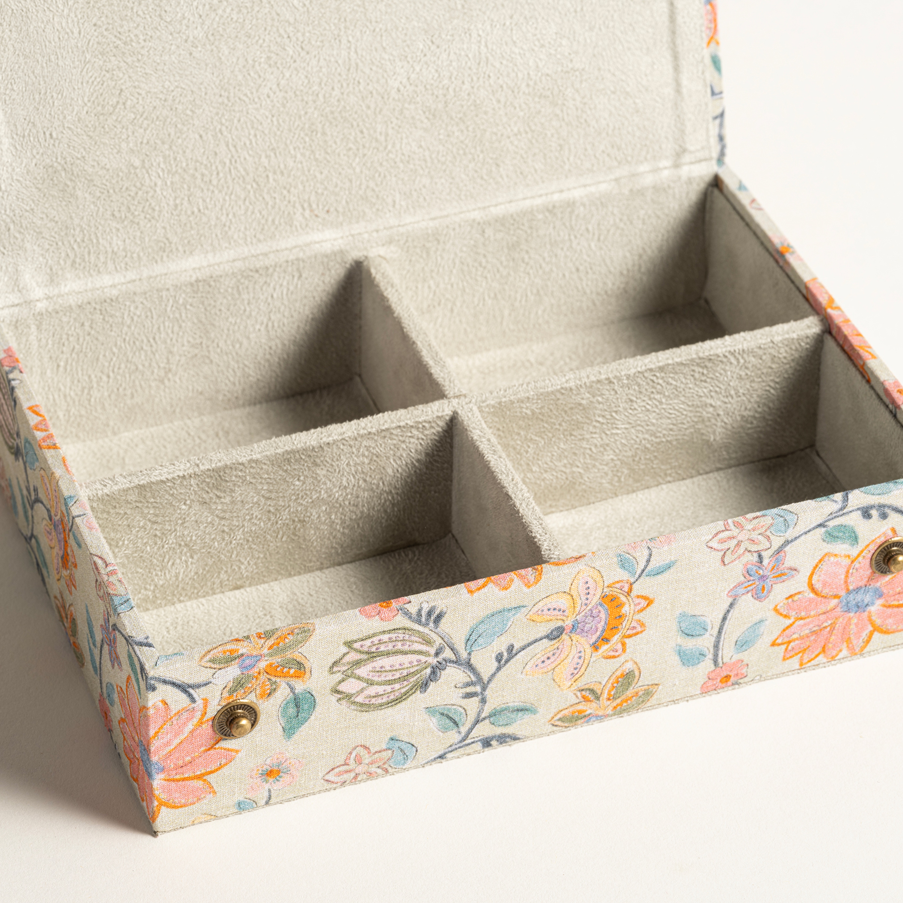 Noıda Pamuk Dekoratif Kutu 17.80x12.70x4.80 Cm Yeşil