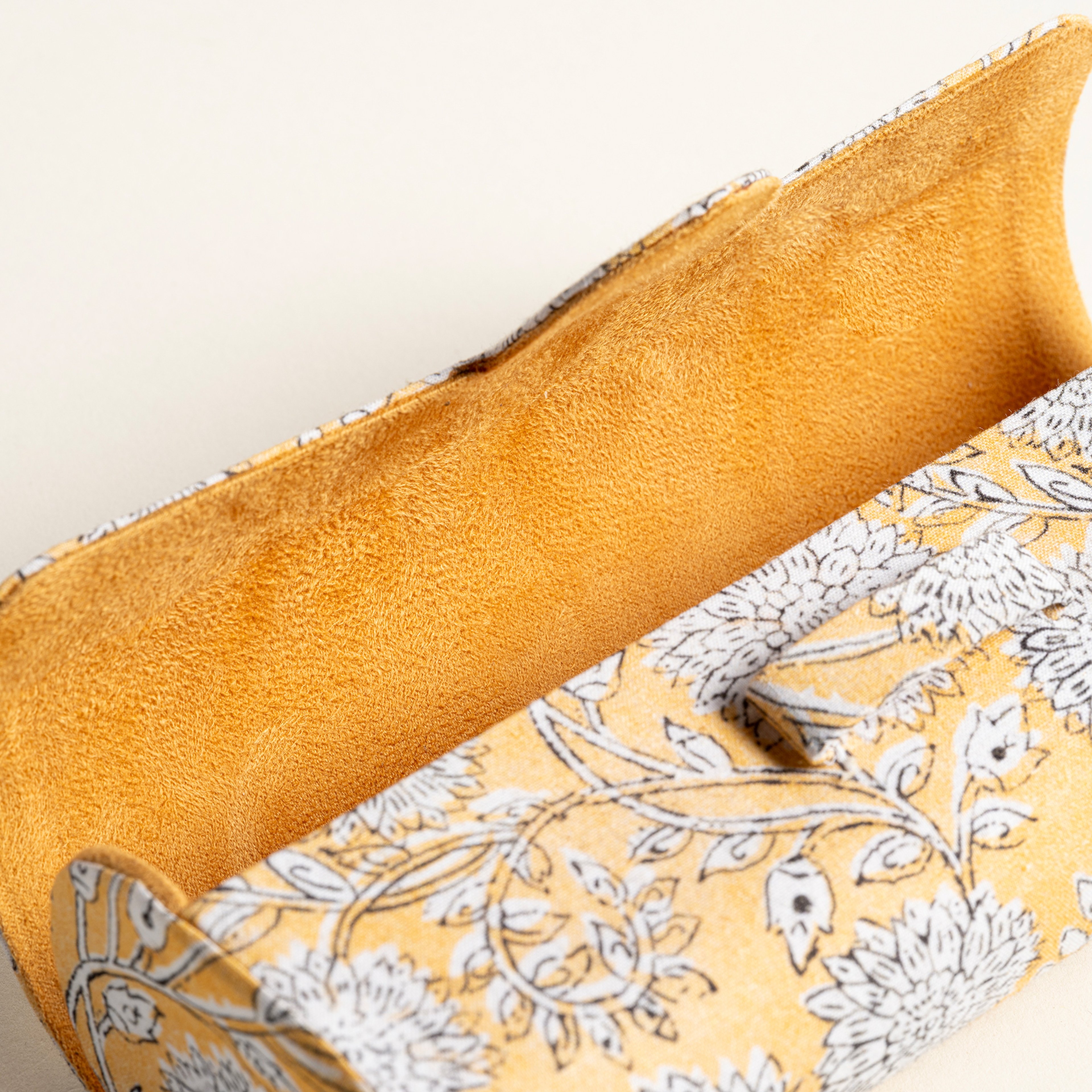 Noıda Pamuk Gözlük Kutusu 16.30x4.60x7.00 Cm Sarı