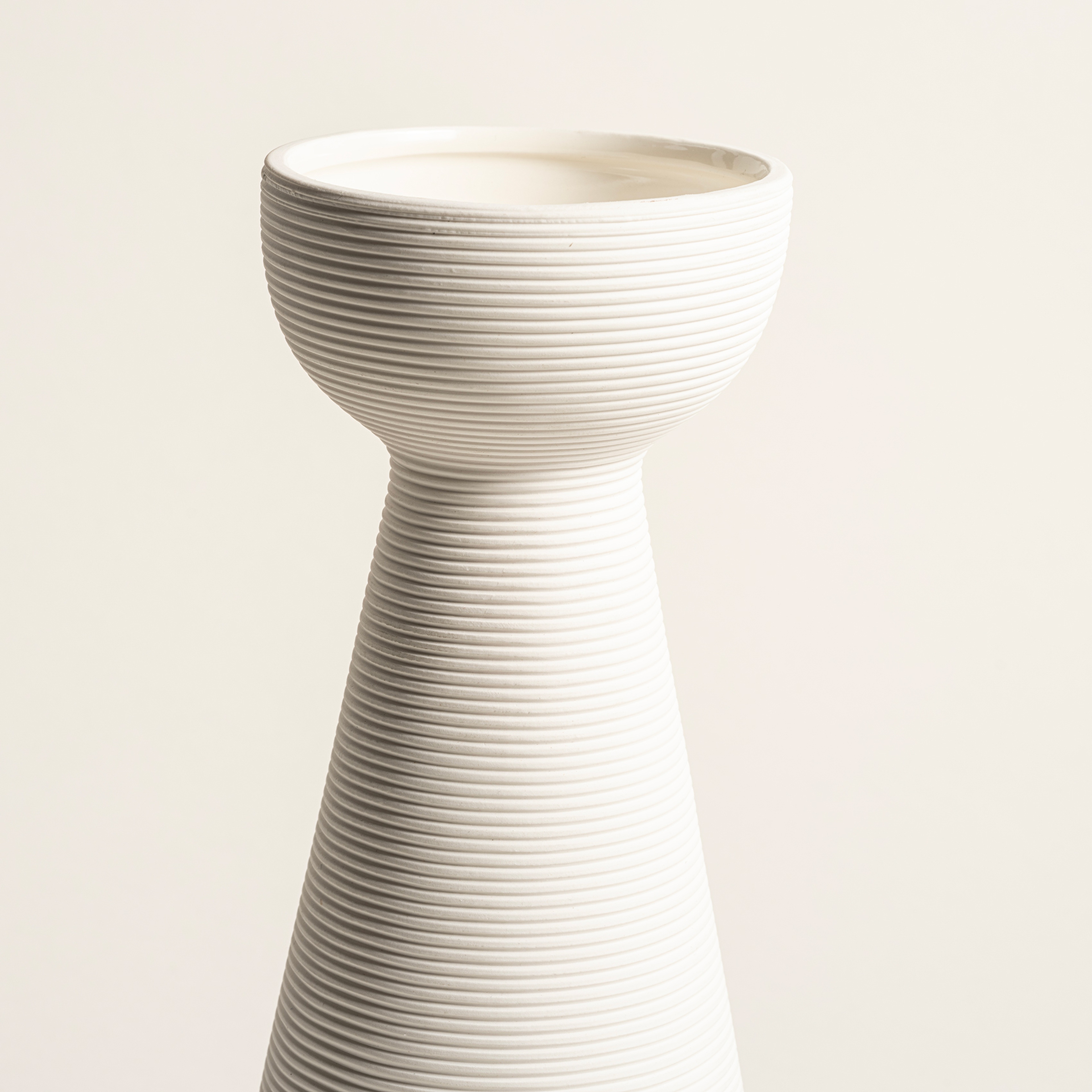 Lılıng Seramik Vazo 23 Cm Ekru