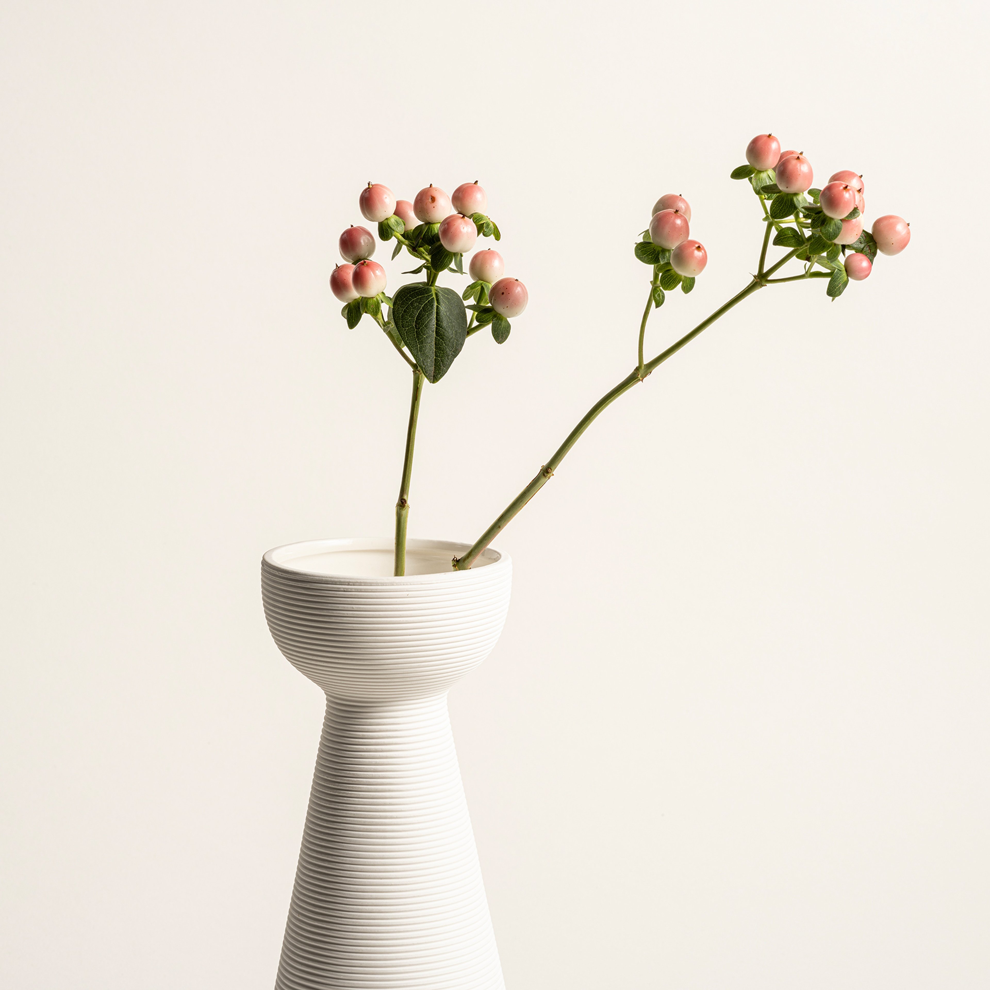 Lılıng Seramik Vazo 23 Cm Ekru