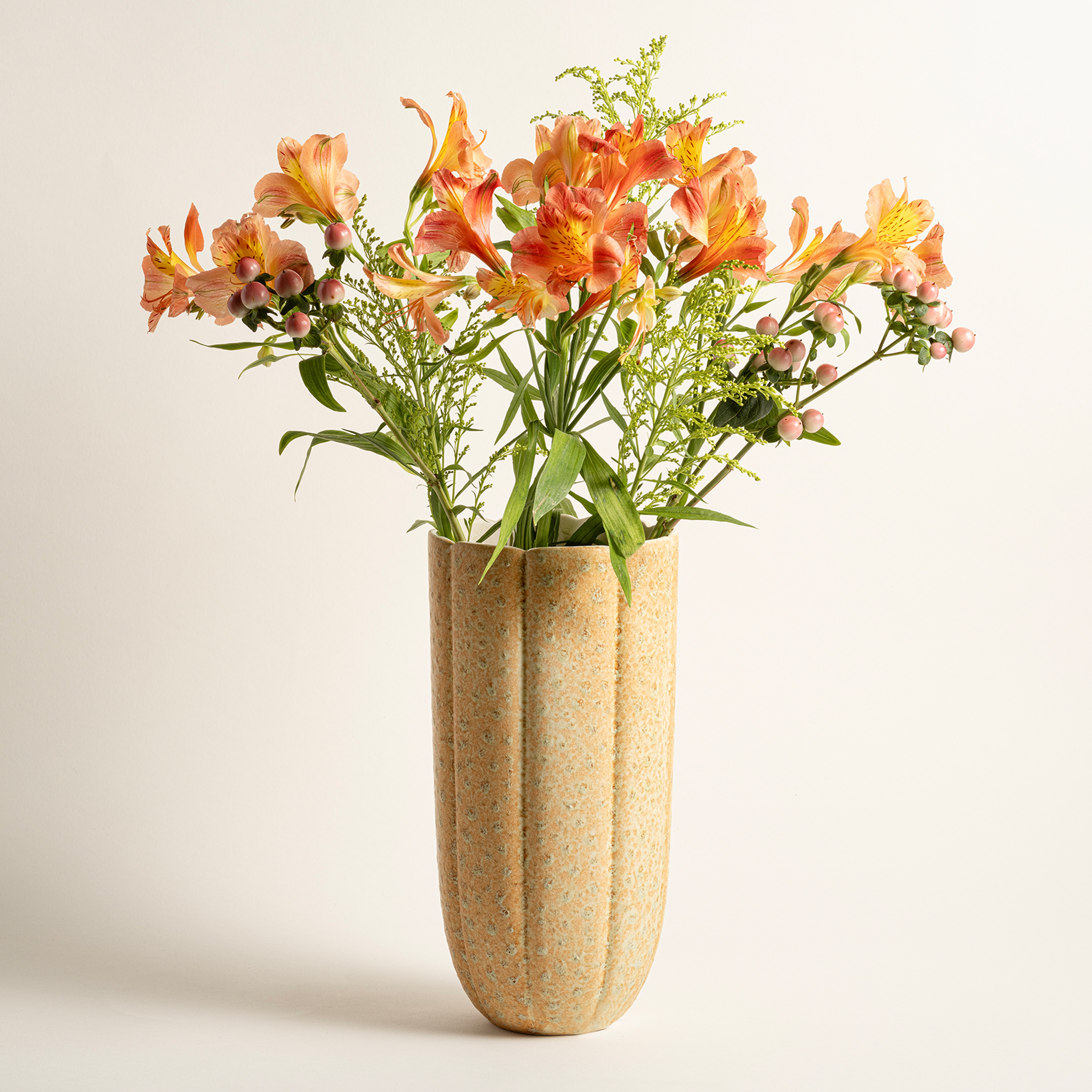 Lızbon Earthenware Vazo 13x13x26,5 Cm Sarı