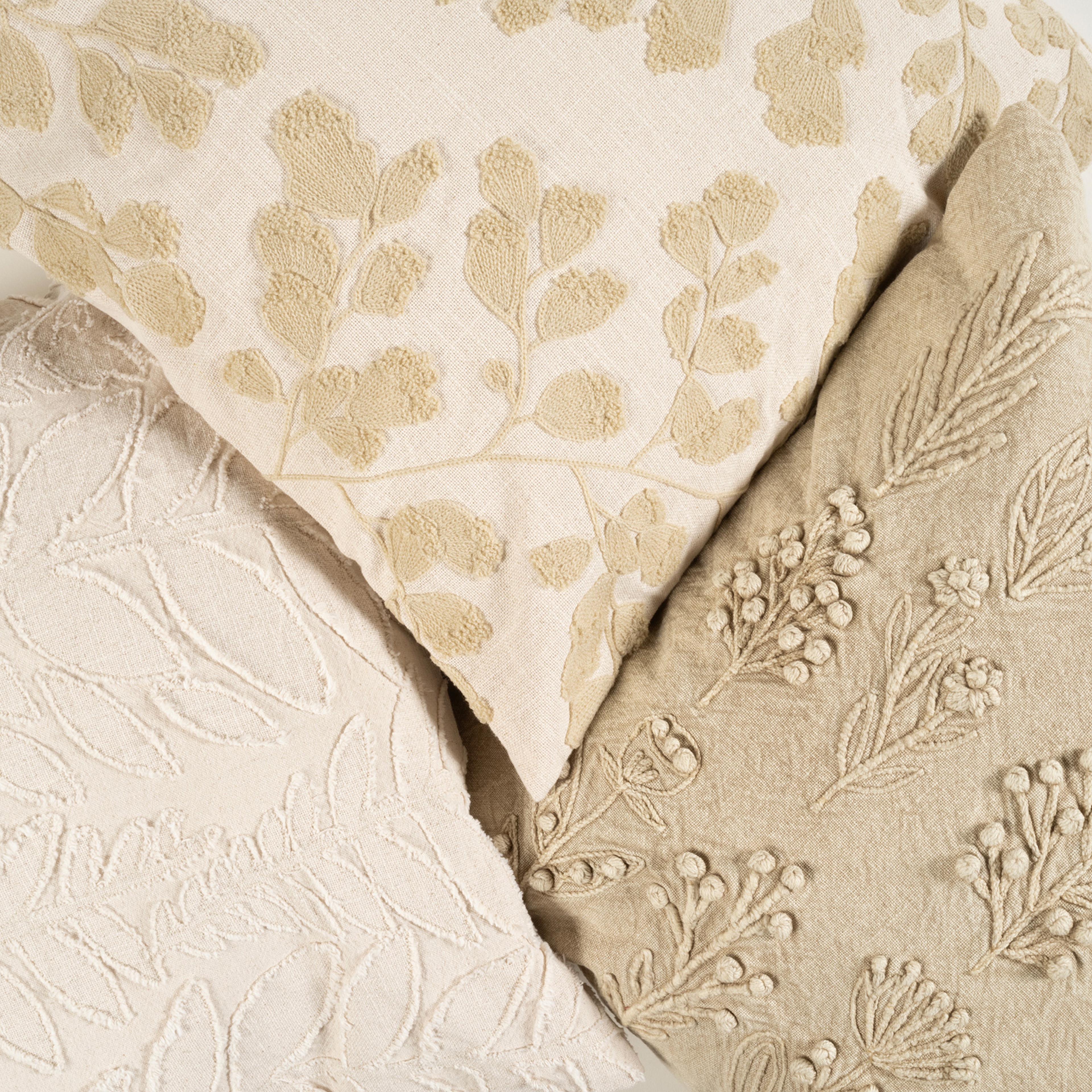 Uttar Düğüm Nakışlı Pamuk %100 Pamuk Dolgulu Kırlent 50x50 Cm Natural