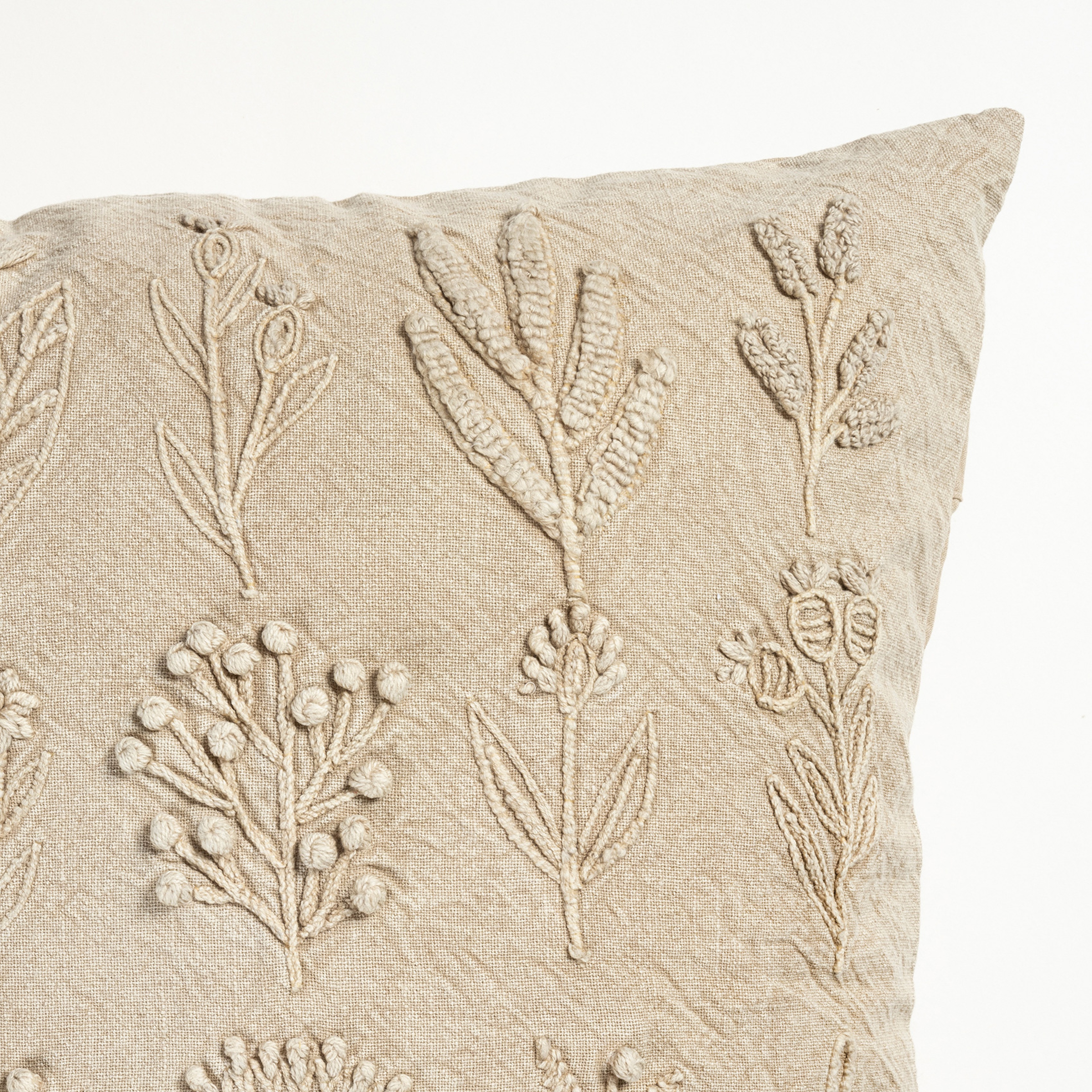 Uttar Düğüm Nakışlı Pamuk %100 Pamuk Dolgulu Kırlent 50x50 Cm Natural