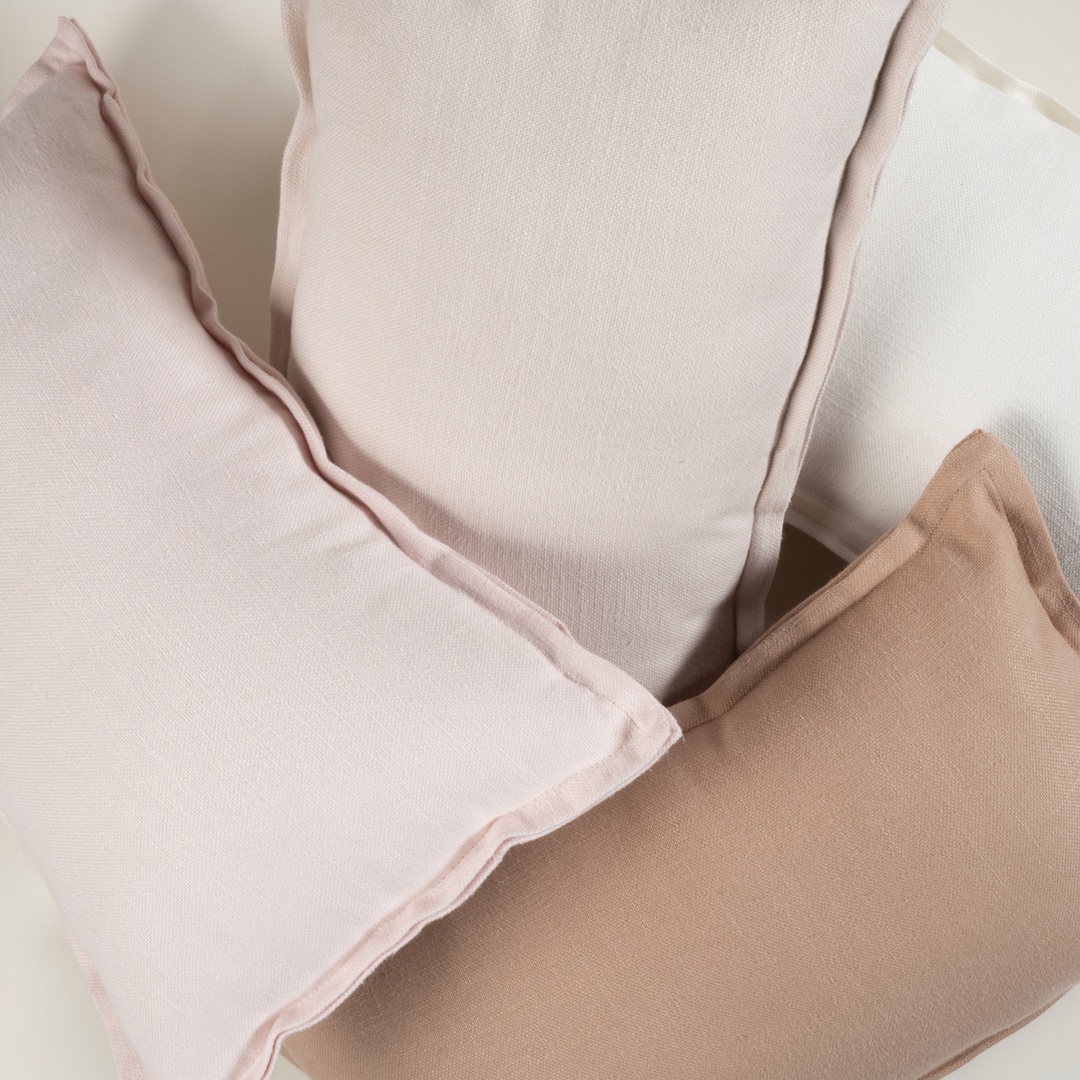 Nilüfer Şantuklu Viskon Pamuk Viskon Pamuk Dolgulu Kırlent 30x50 Cm Pembe