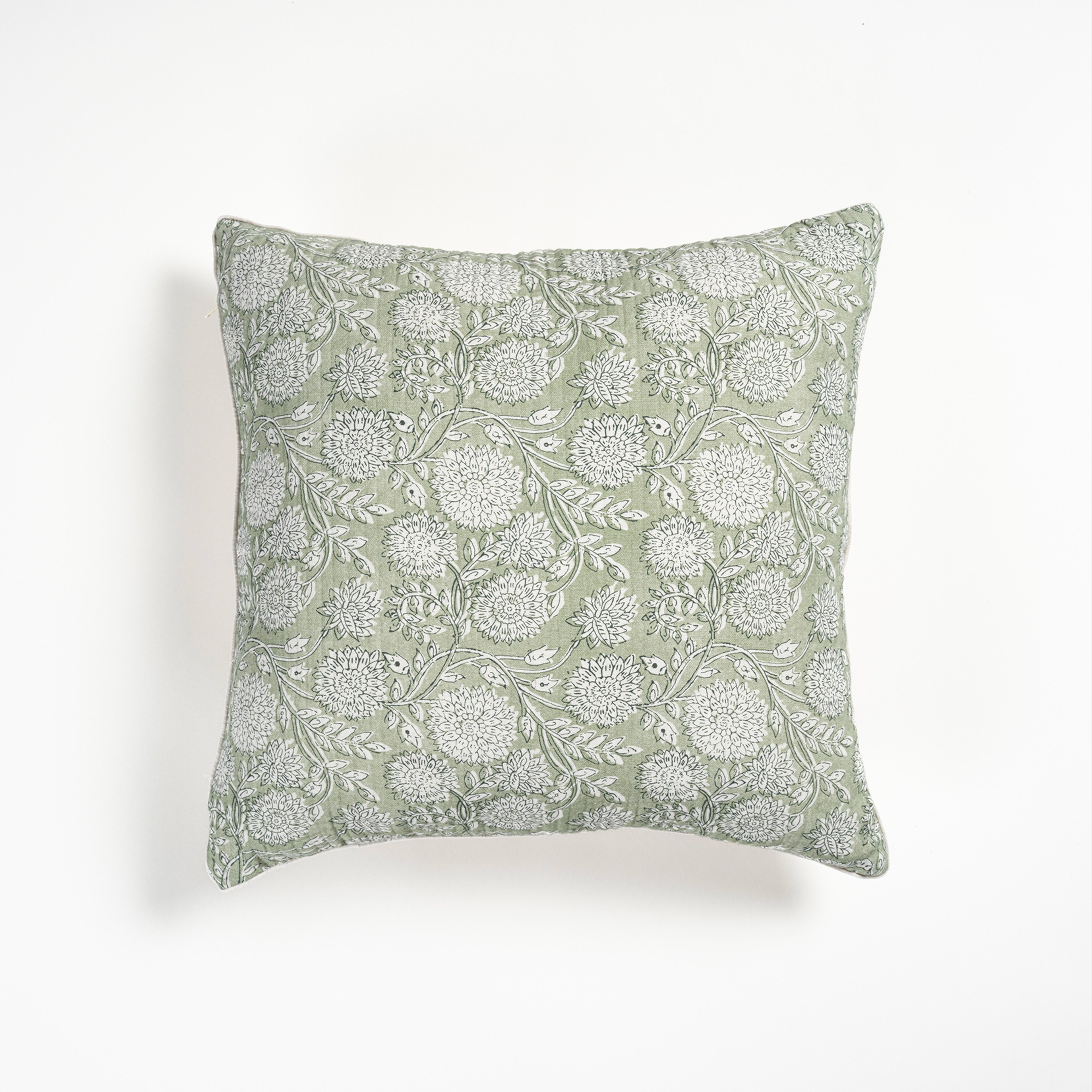 Nilüfer Baskılı Pamuk %100 Pamuk Dolgulu Kırlent 55x55 Cm Yeşil