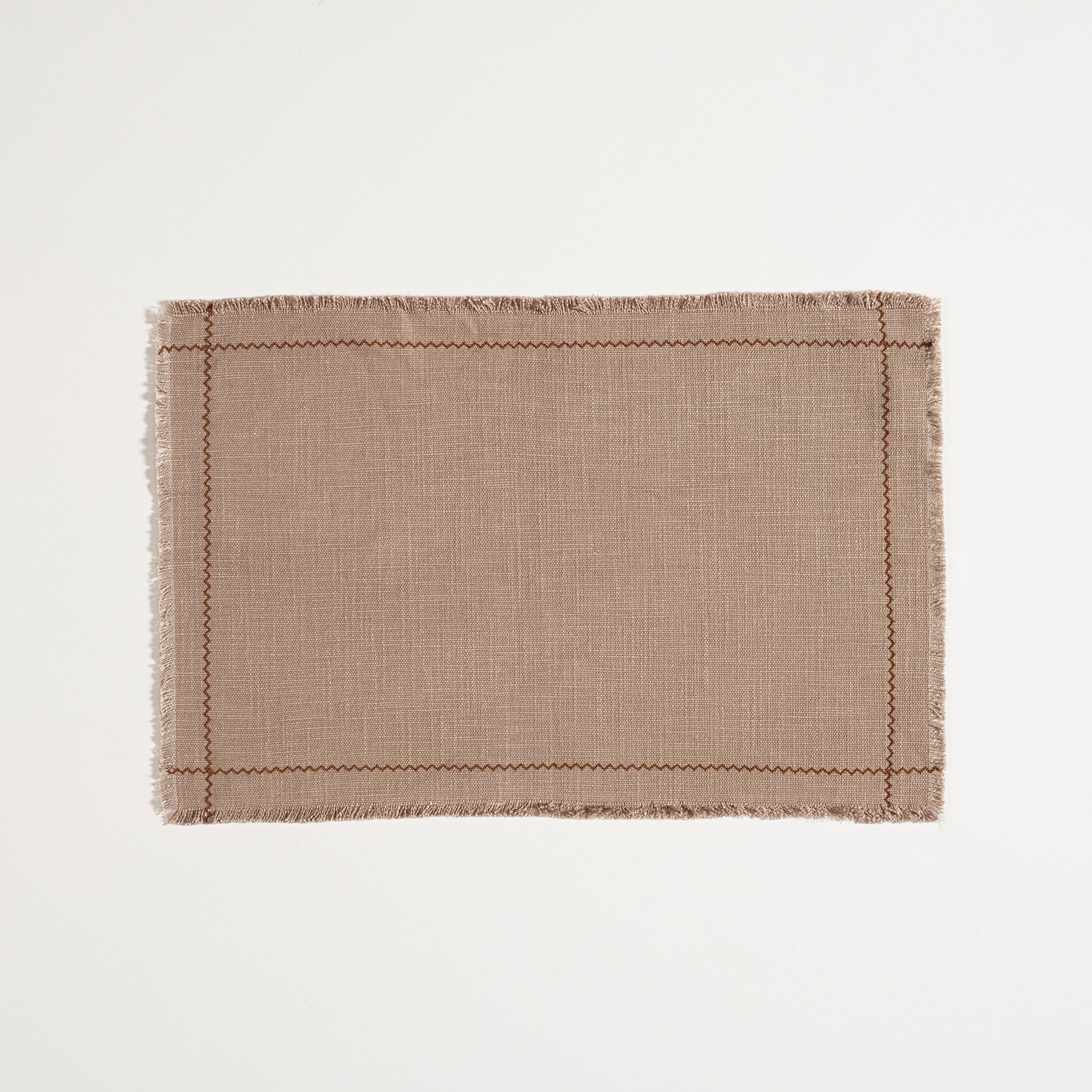 Nilüfer Nakışlı Pamuk Pamuk Viskon Amerikan Servis 35x50 Cm Bej