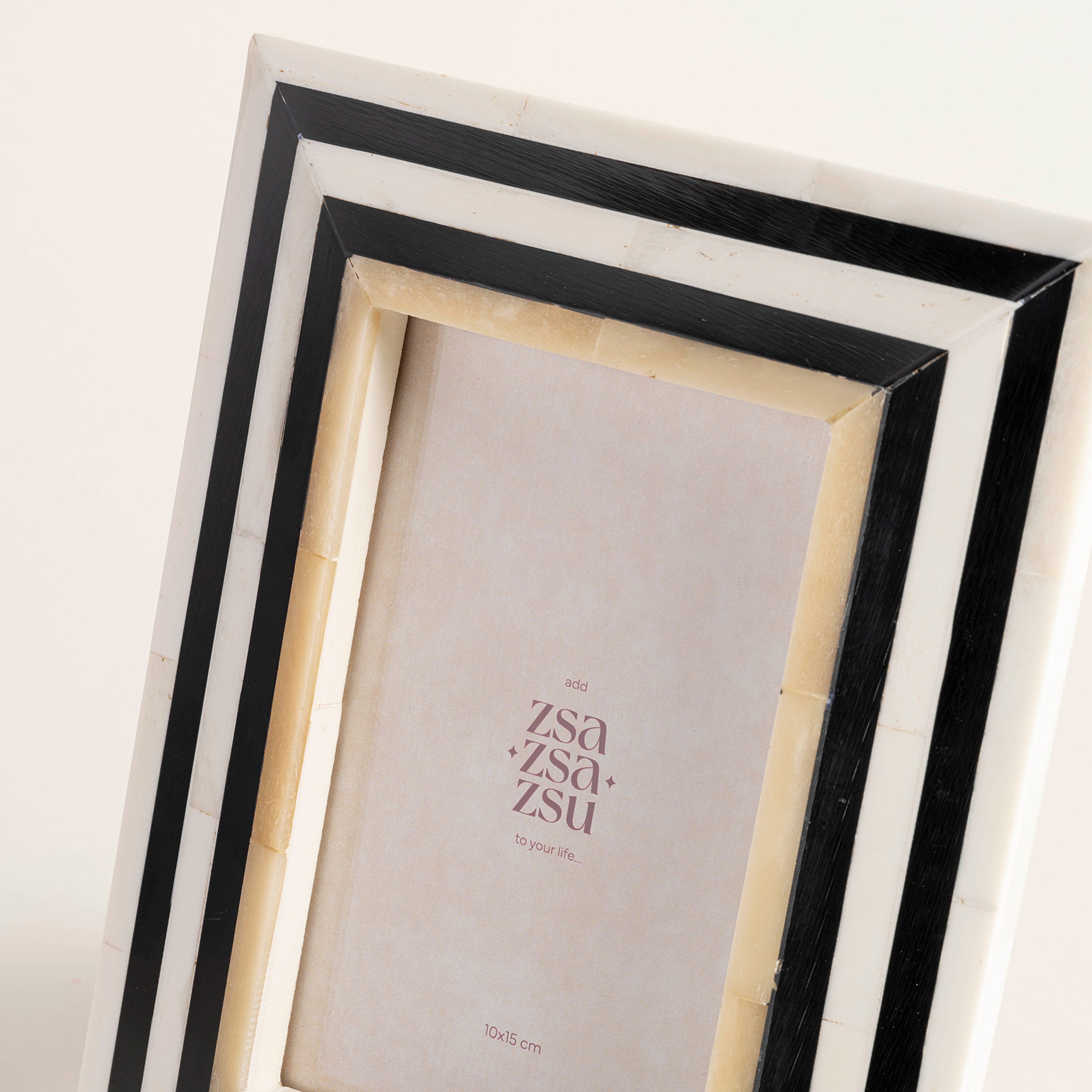 Jewar Kemik - Reçine - Mdf Çerçeve 15x20x2 Cm Sıyah - Beyaz