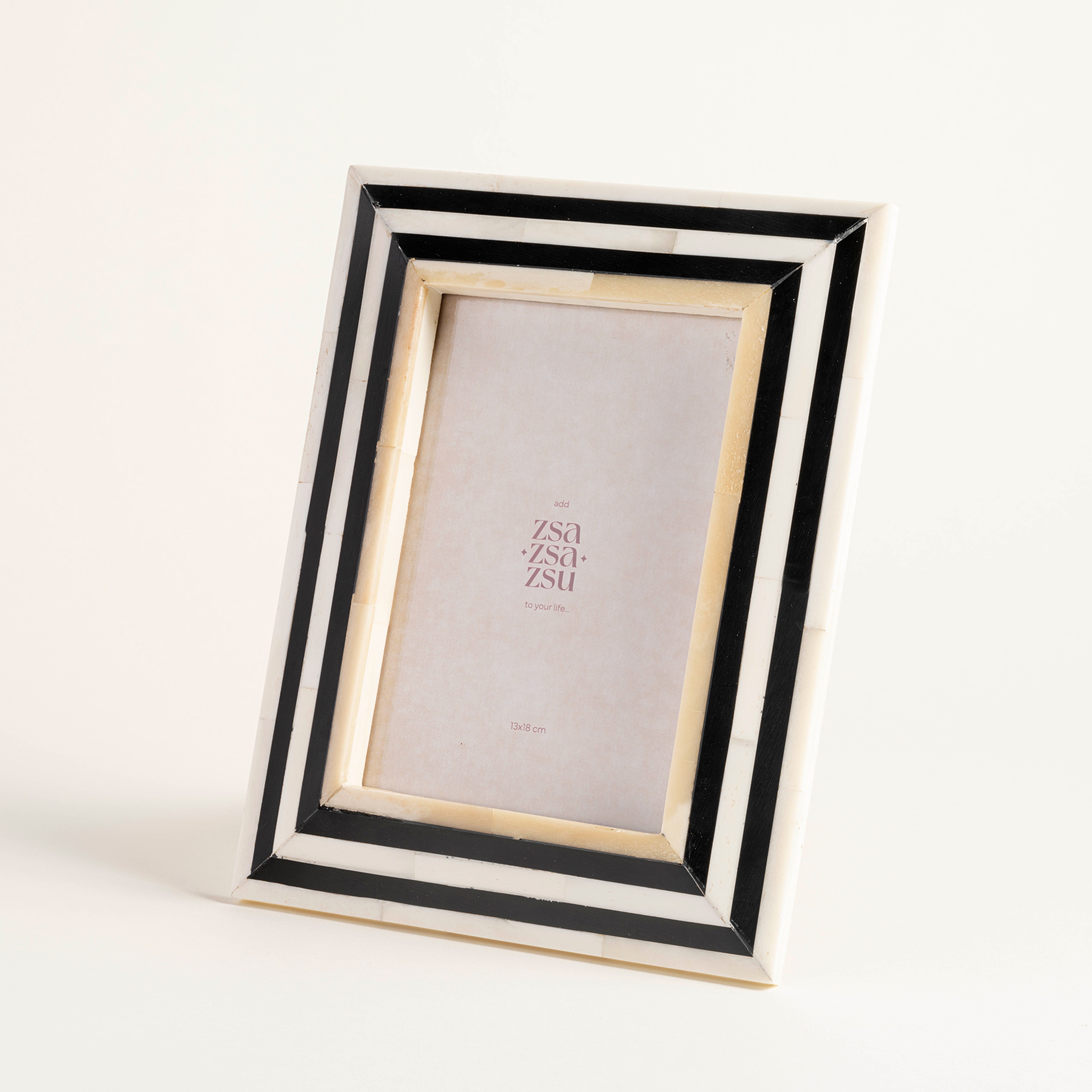 Jewar Kemik - Reçine - Mdf Çerçeve 15x20x2 Cm Sıyah - Beyaz