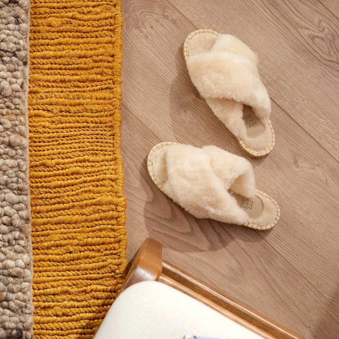 Florya Jüt Terlik Krem